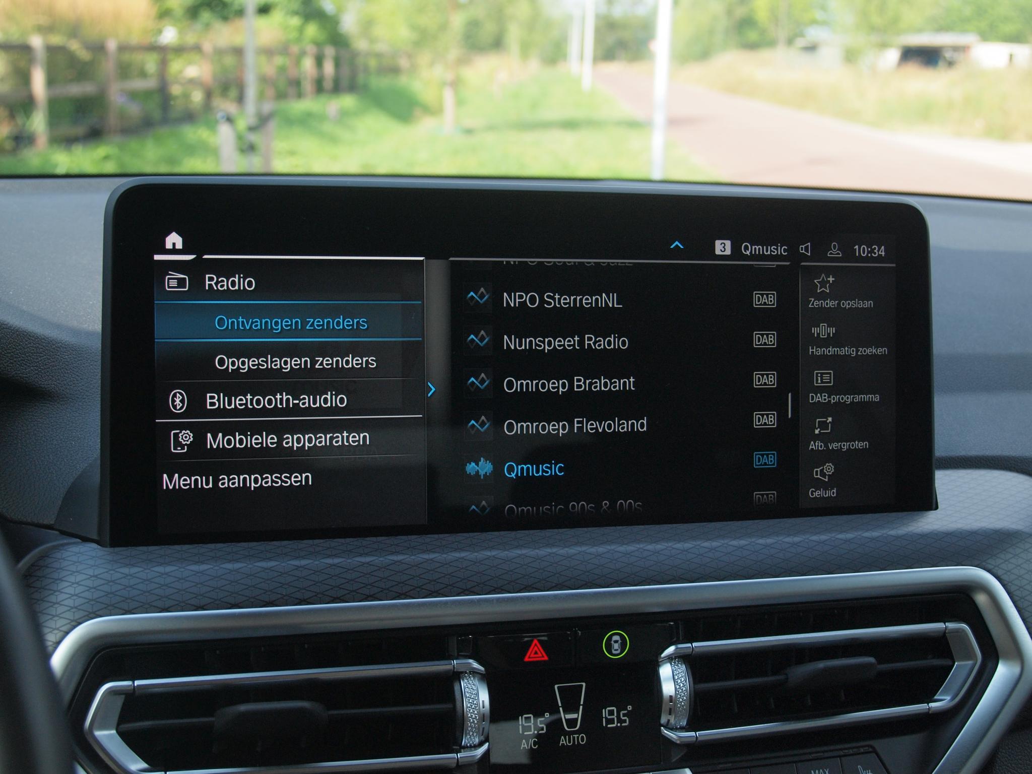 Foto van BMW X3 Xdrive30e