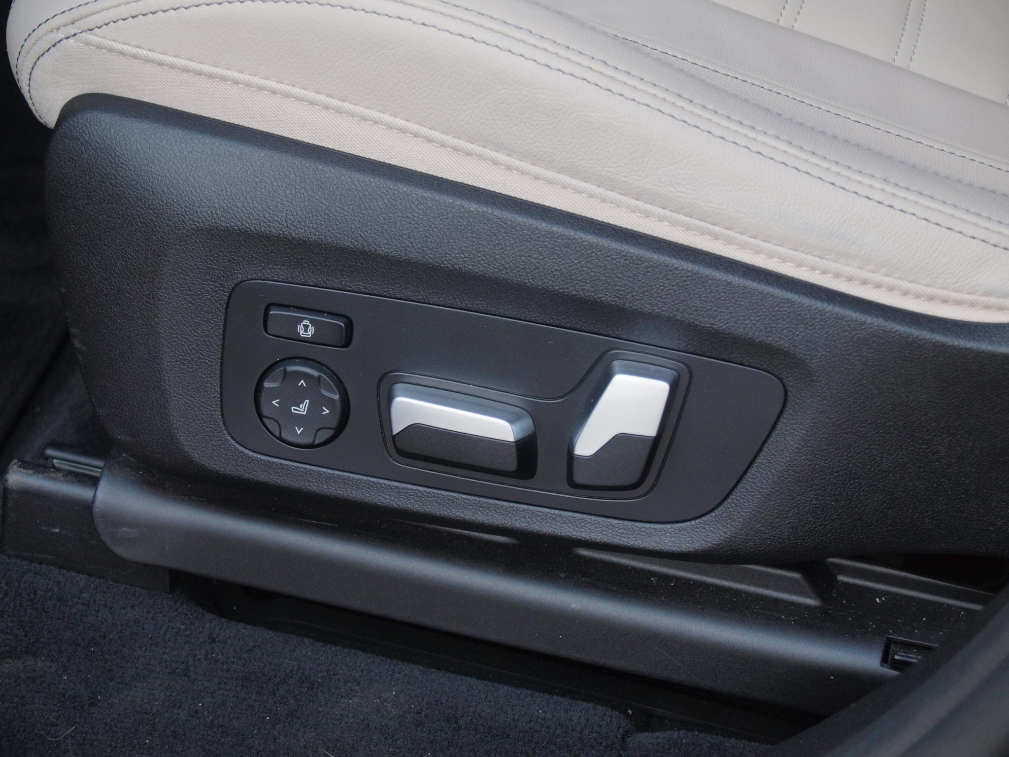 Foto van BMW X3 Xdrive30e