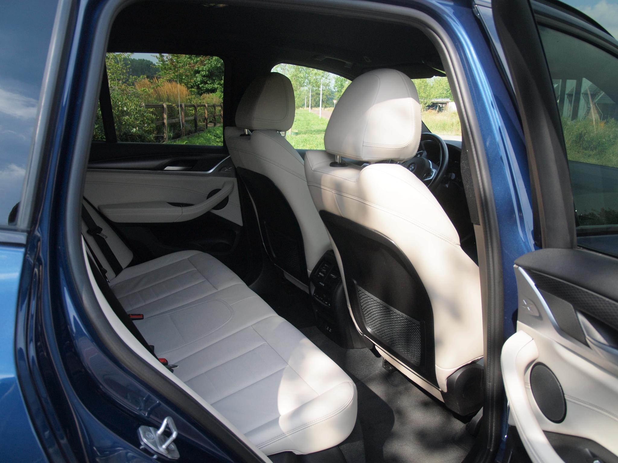Foto van BMW X3 Xdrive30e