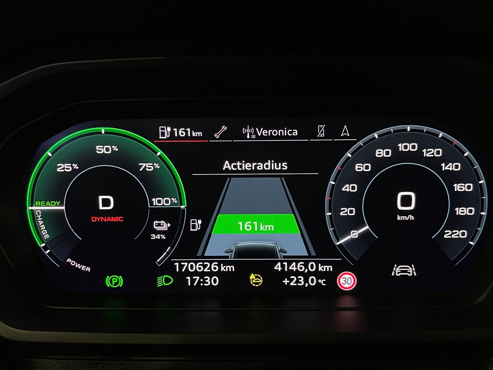 Foto van Audi Q4 40 E-tron