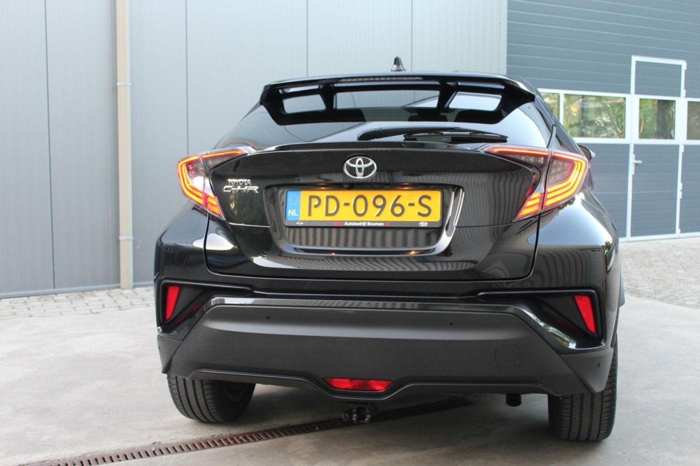 Foto van Toyota Toyota C-hr