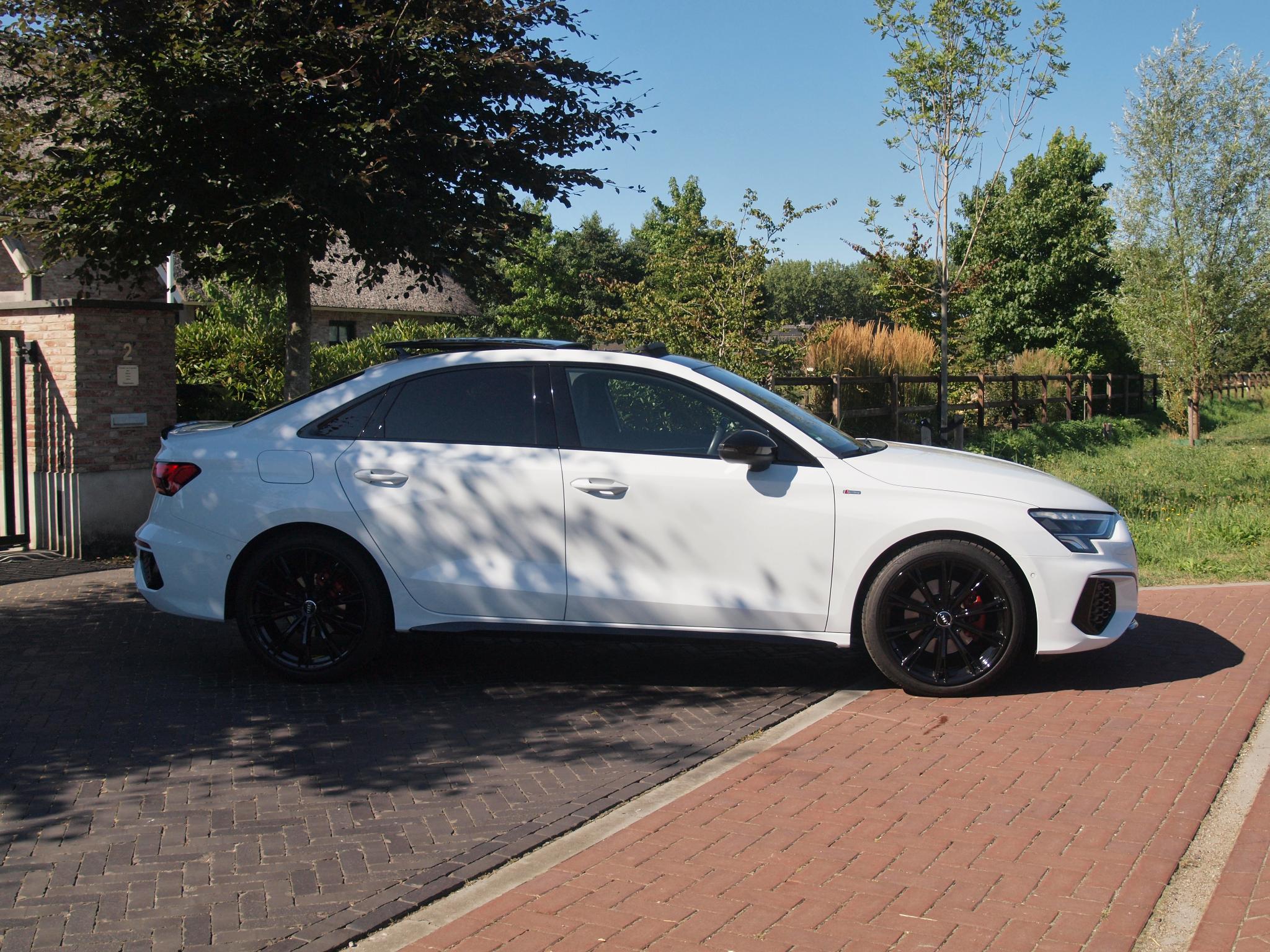 Foto van Audi A3 Limousine