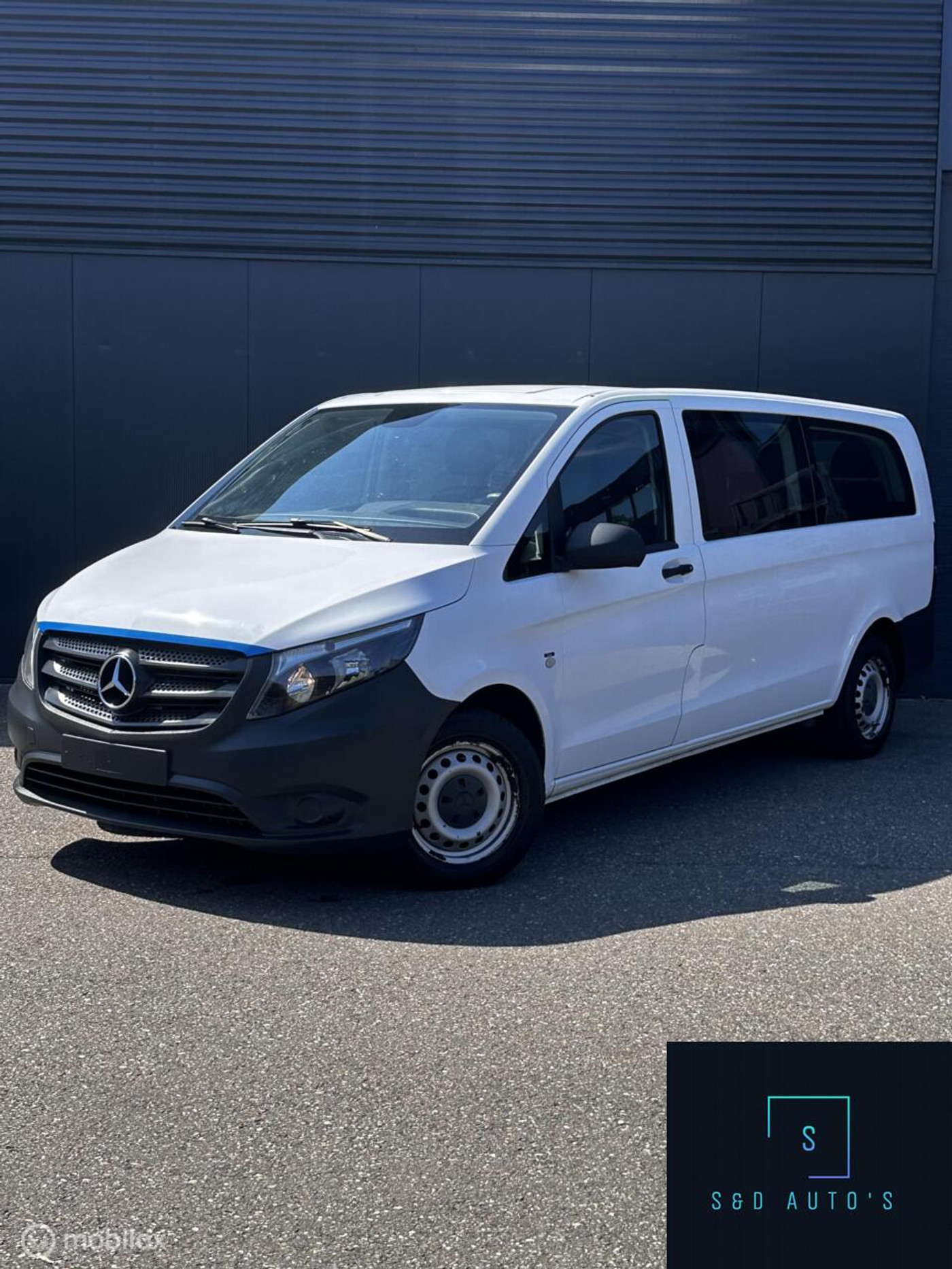 Mercedes-Benz Vito Tourer 109 BlueTEC Base Extra Lang / 9 Pers. 2017 - voorkant