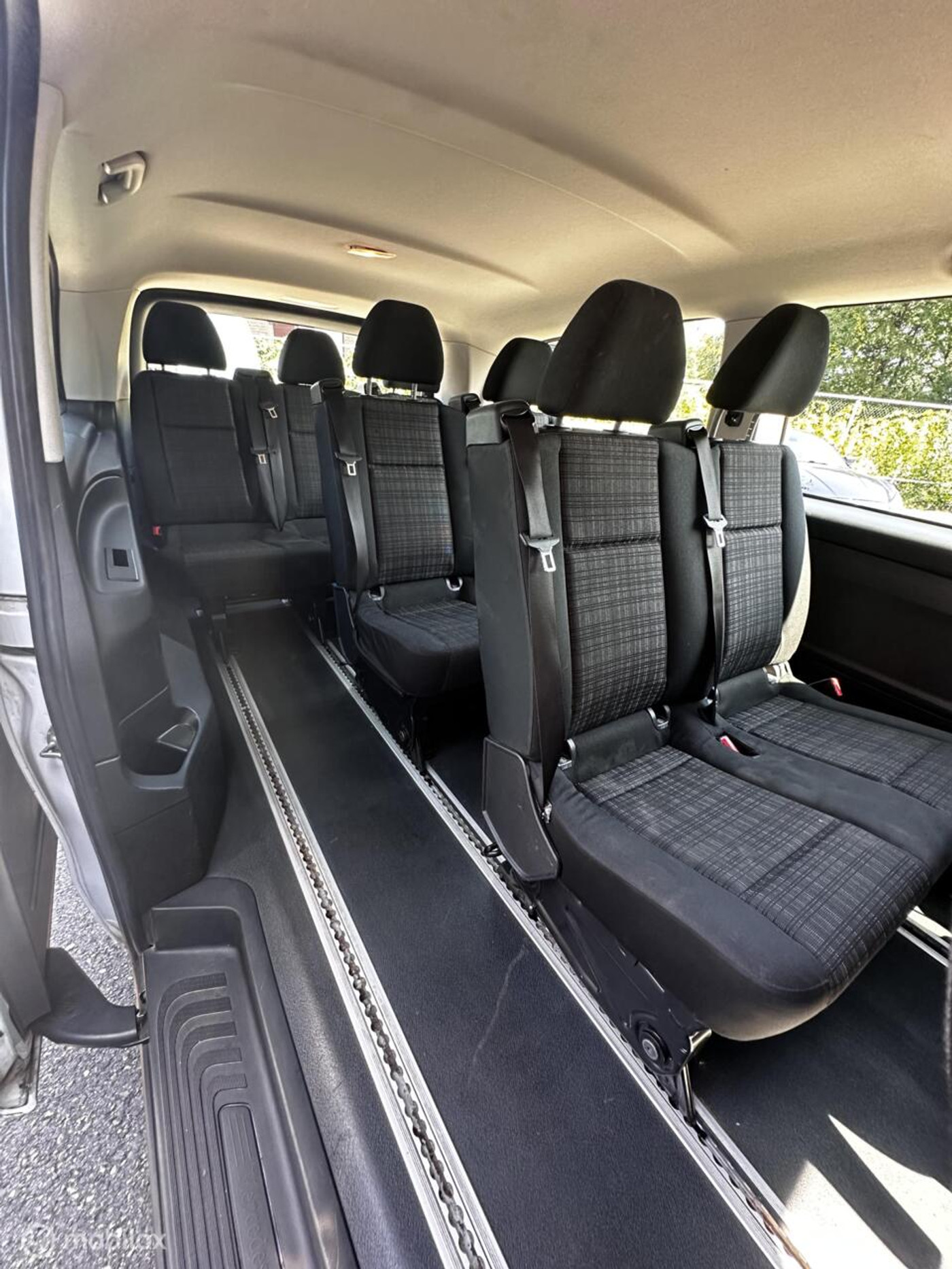 Foto van Mercedes-Benz Vito Tourer
