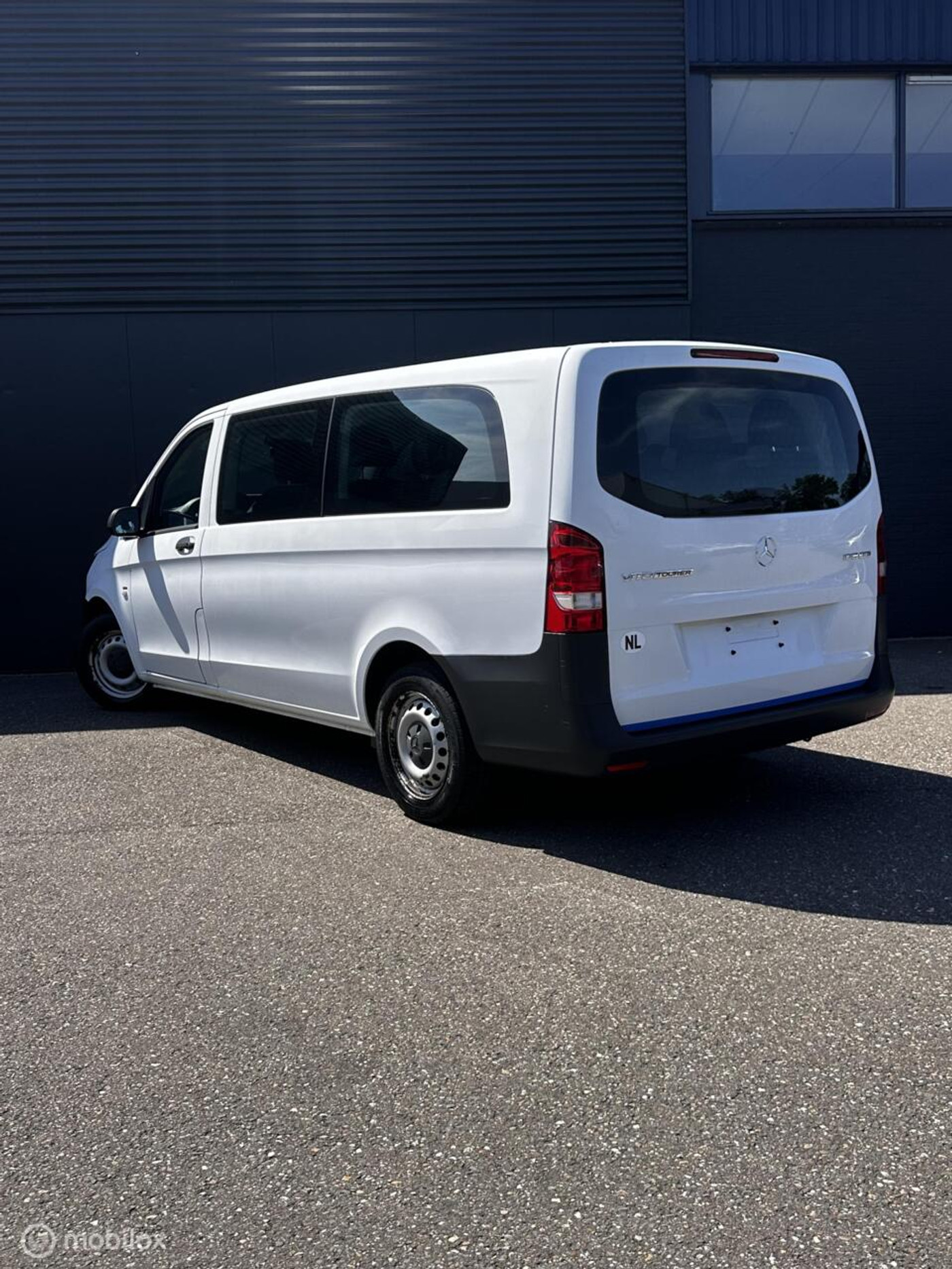Foto van Mercedes-Benz Vito Tourer