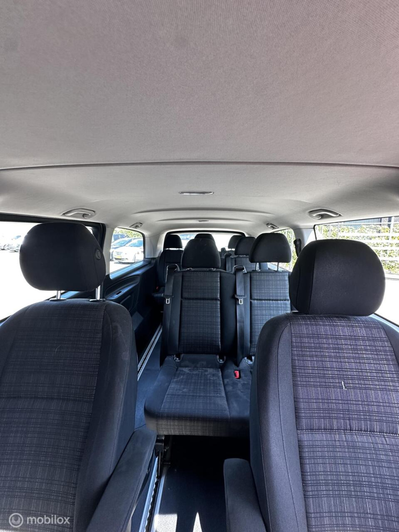 Foto van Mercedes-Benz Vito Tourer