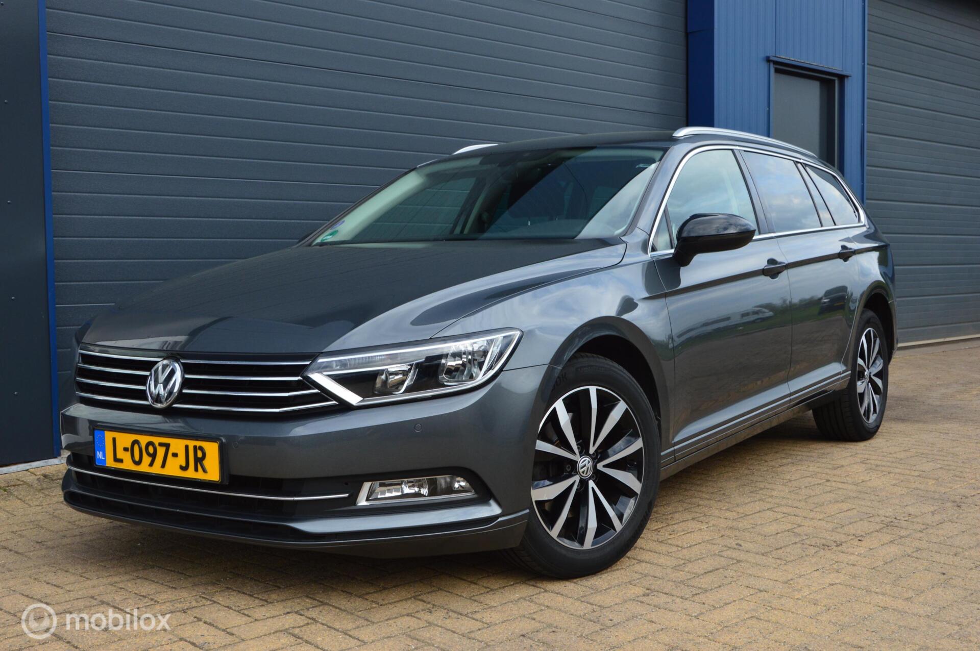 Volkswagen Passat Variant 1.4 TSI Connected Series 2016 - voorkant
