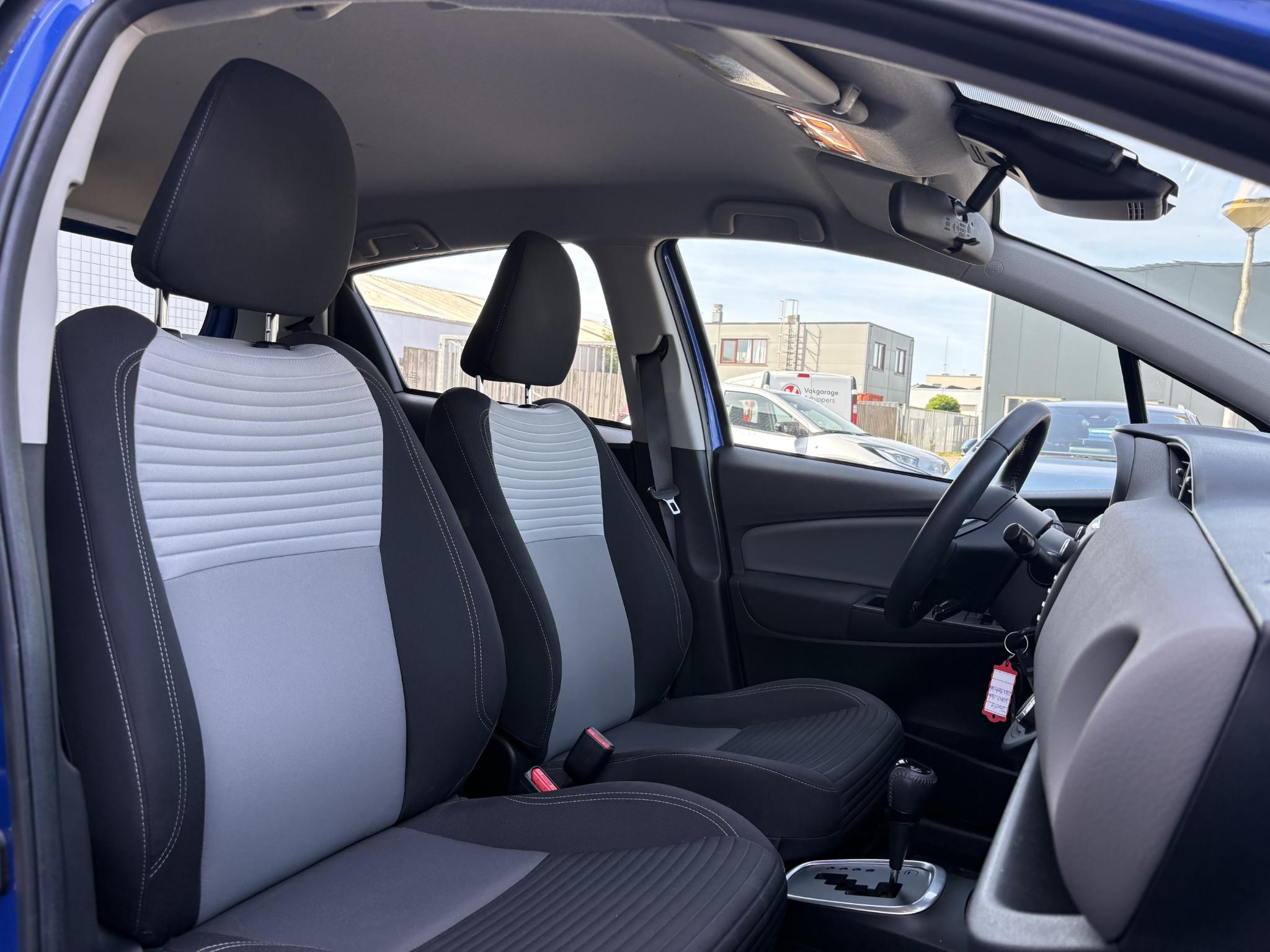 Foto van Toyota Toyota Yaris Hybrid
