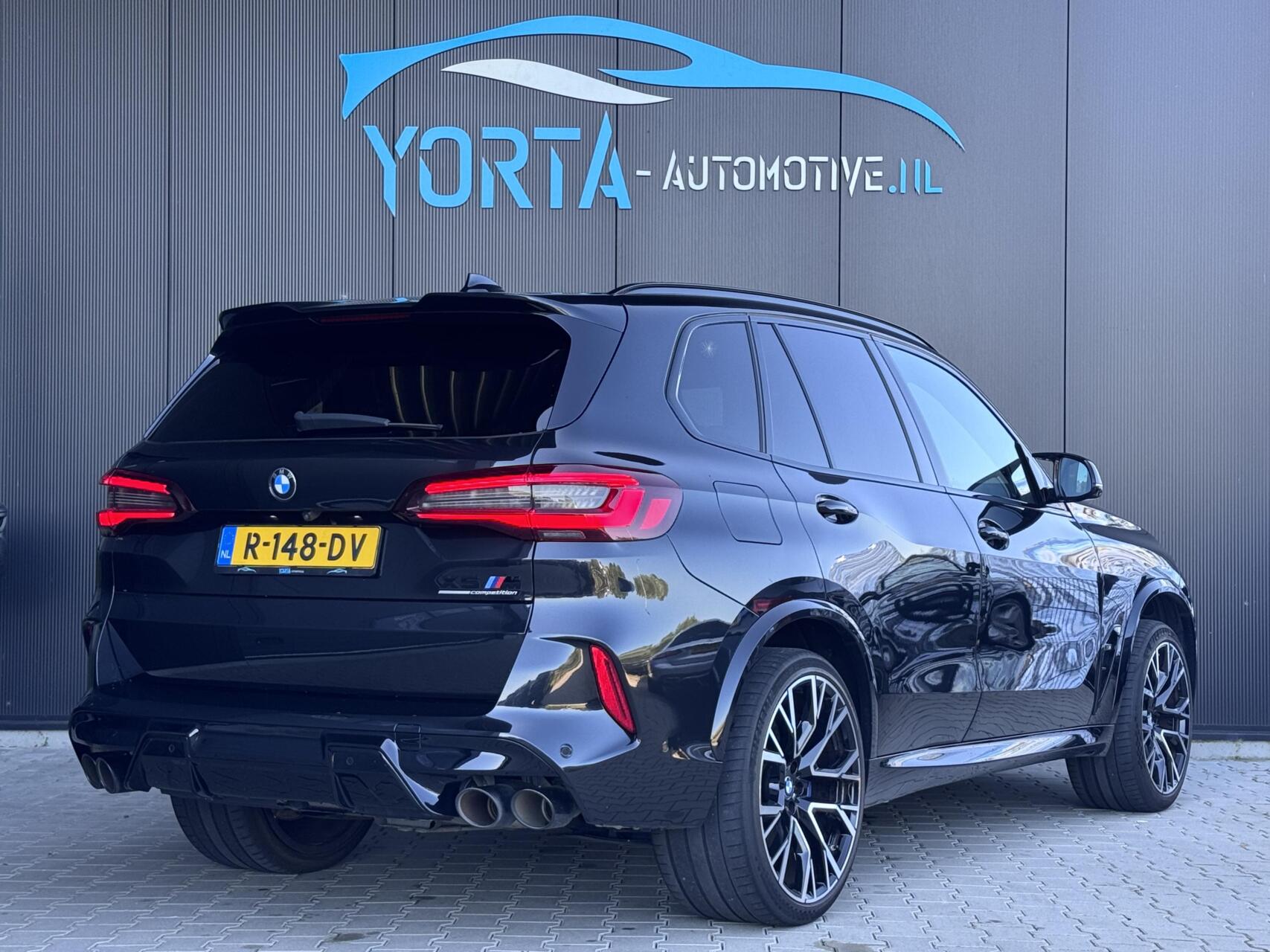 Foto van BMW X5 M Competition