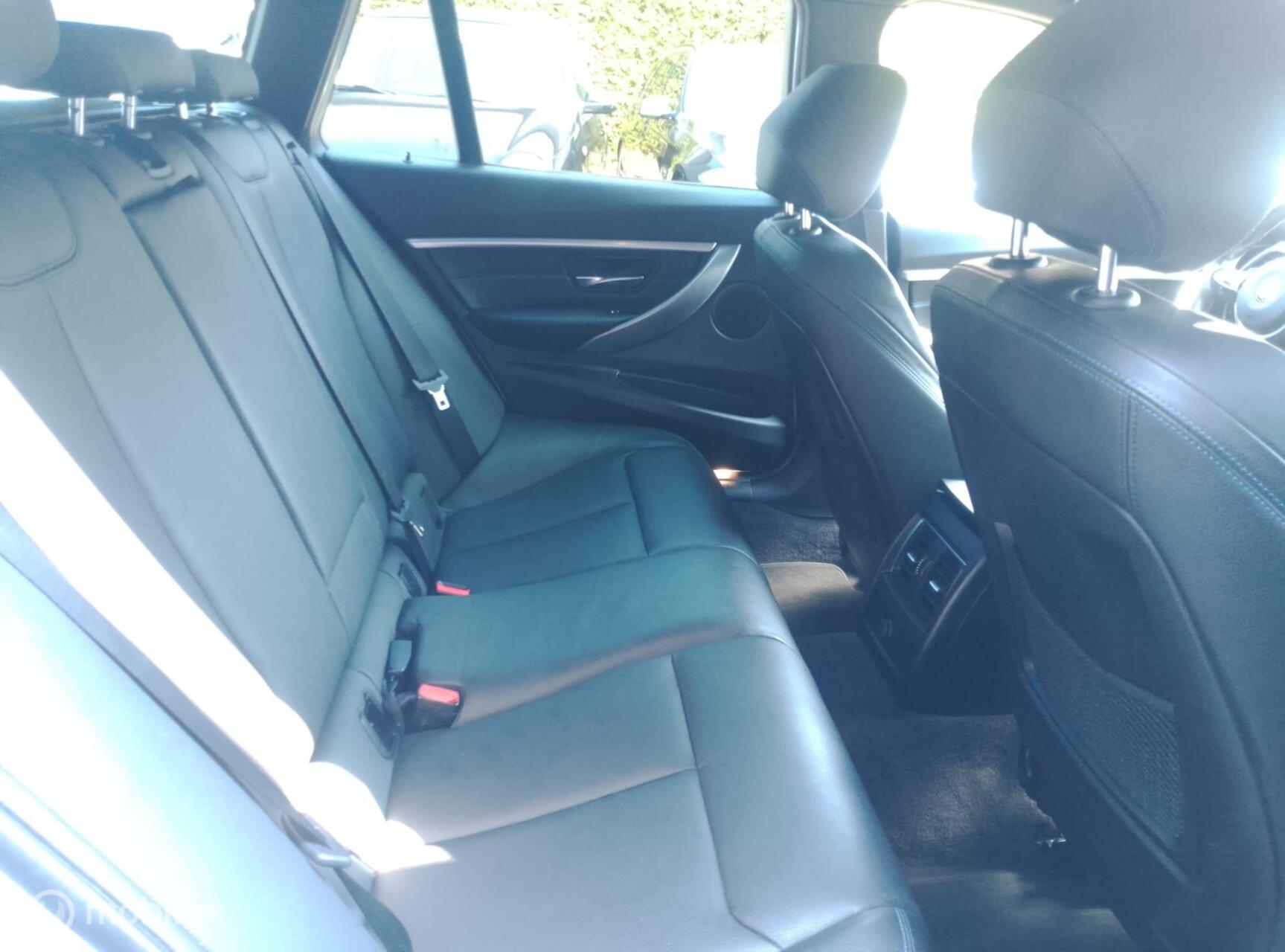 Foto van BMW 318i