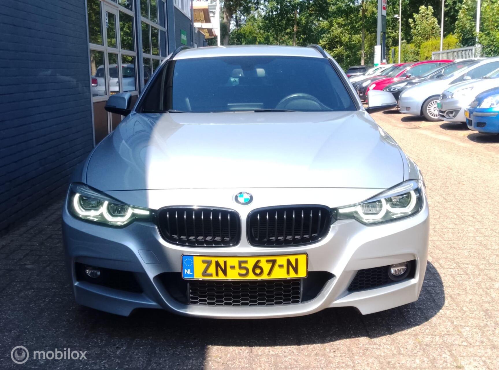 Foto van BMW 318i