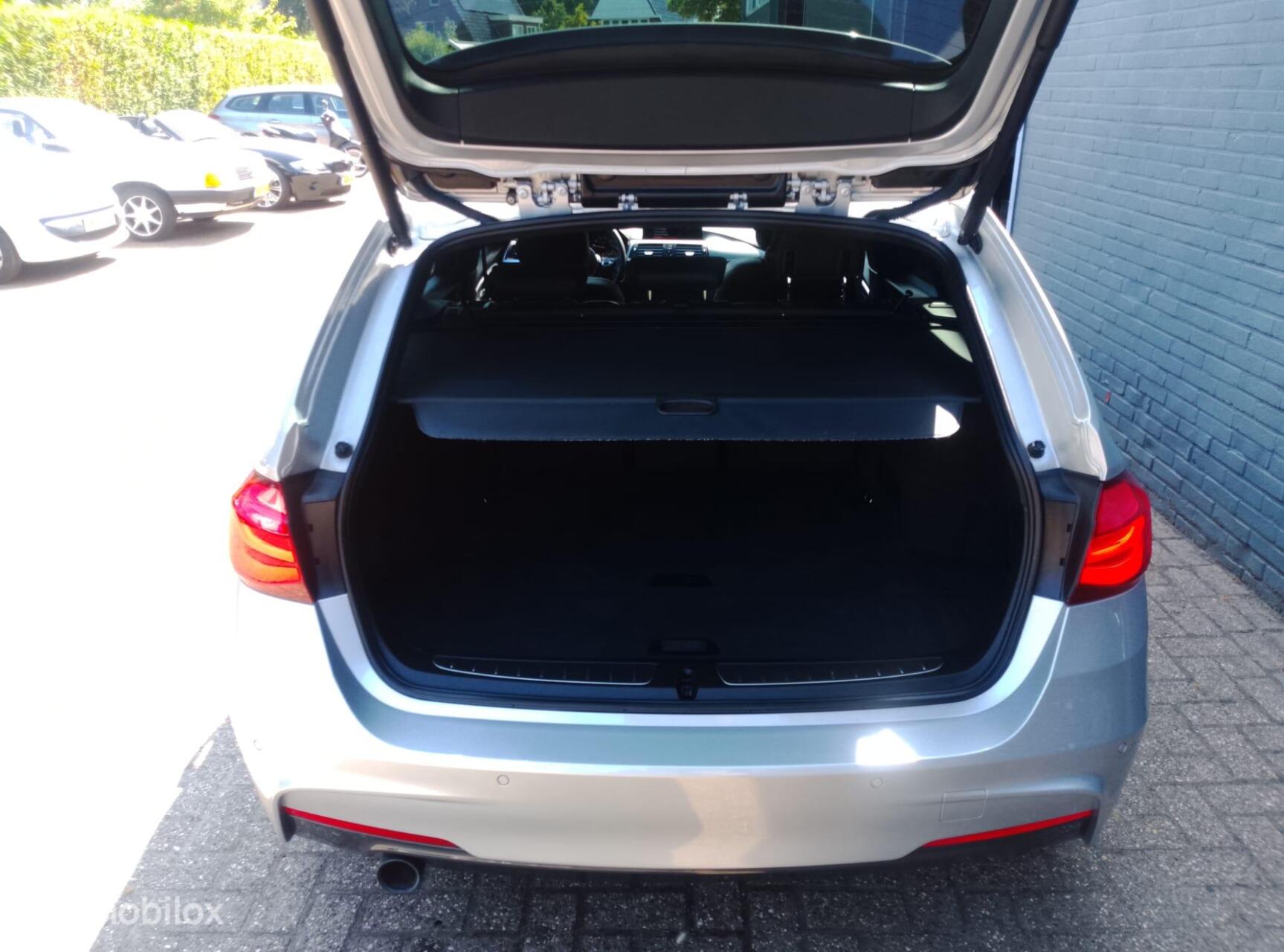 Foto van BMW 318i