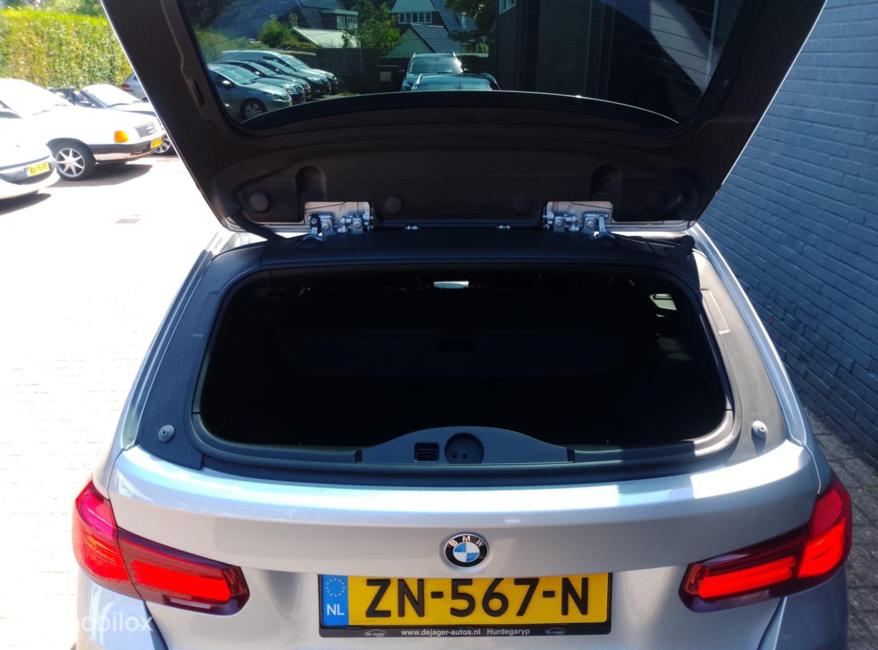 Foto van BMW 318i
