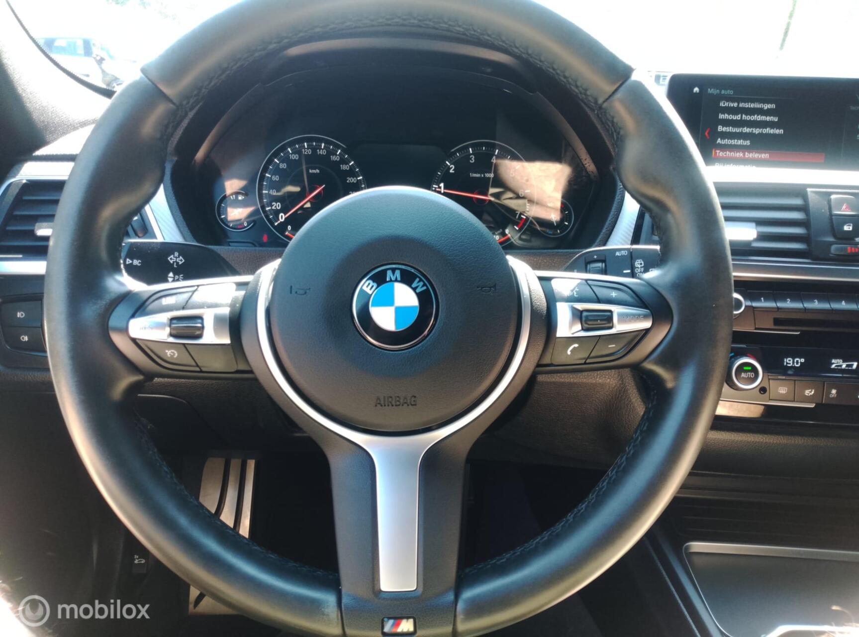 Foto van BMW 318i