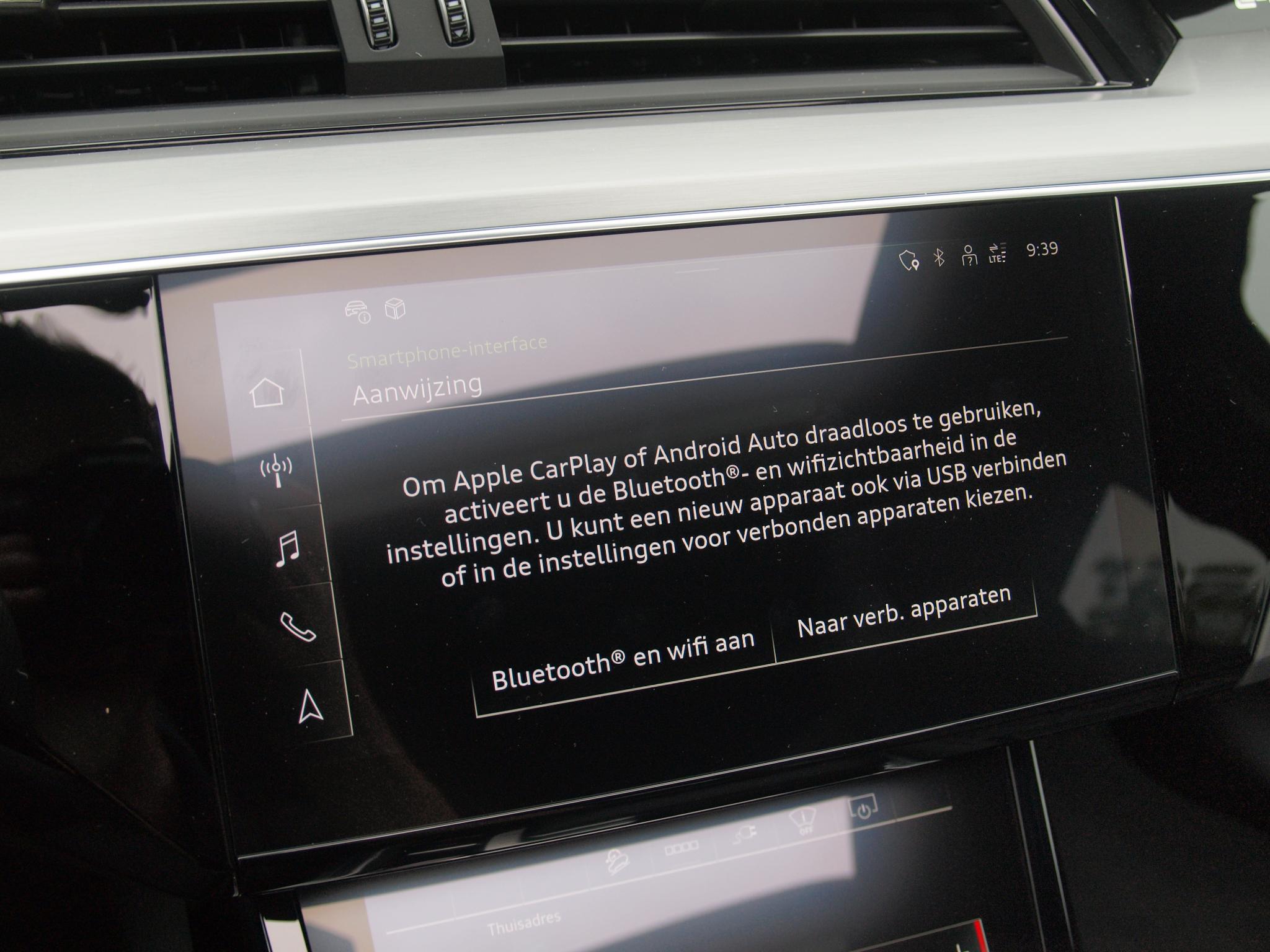 Foto van Audi E-tron S
