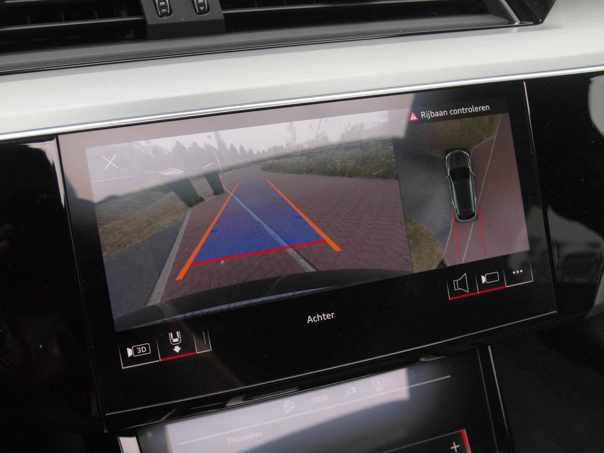 Foto van Audi E-tron S
