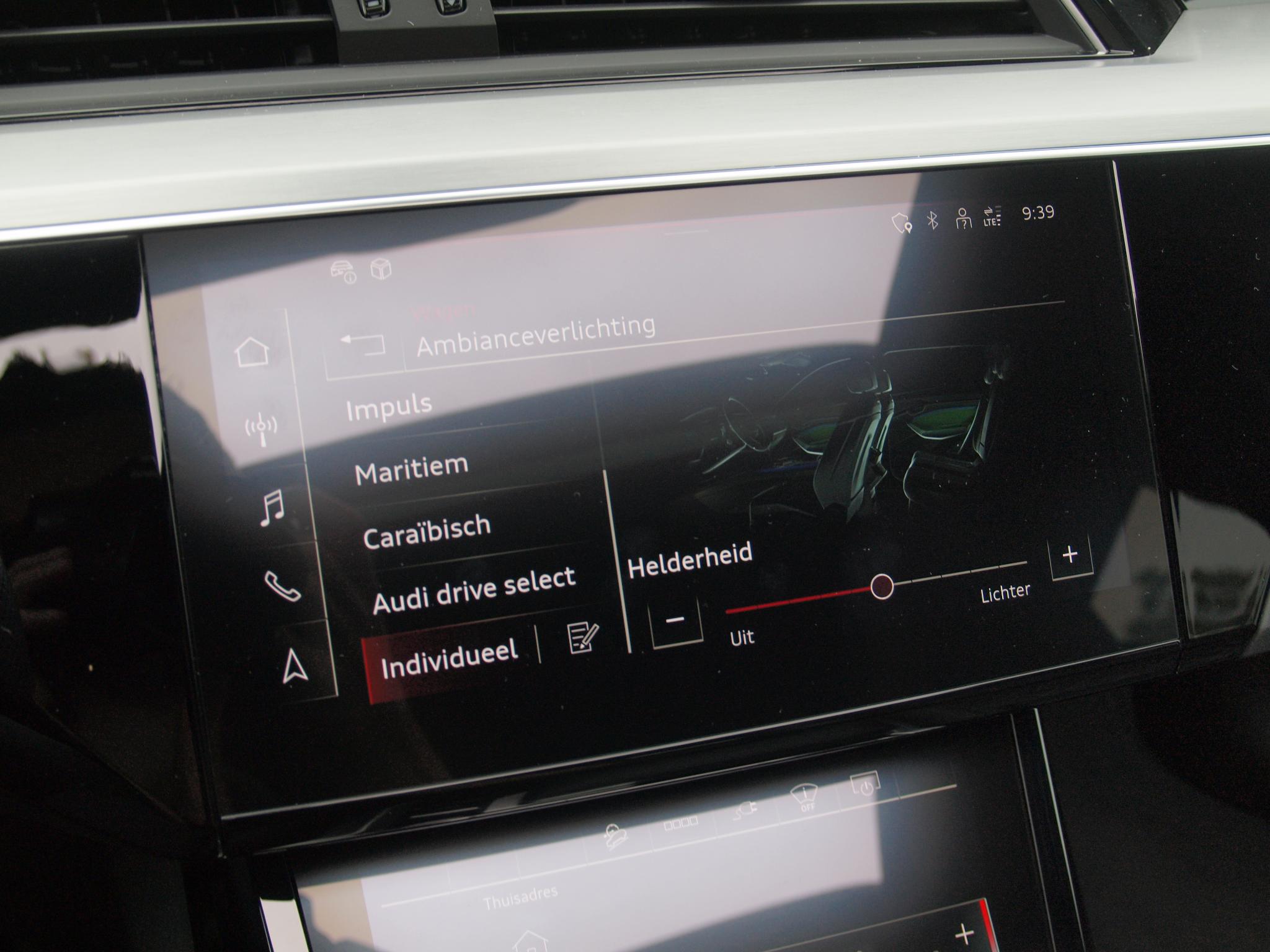Foto van Audi E-tron S