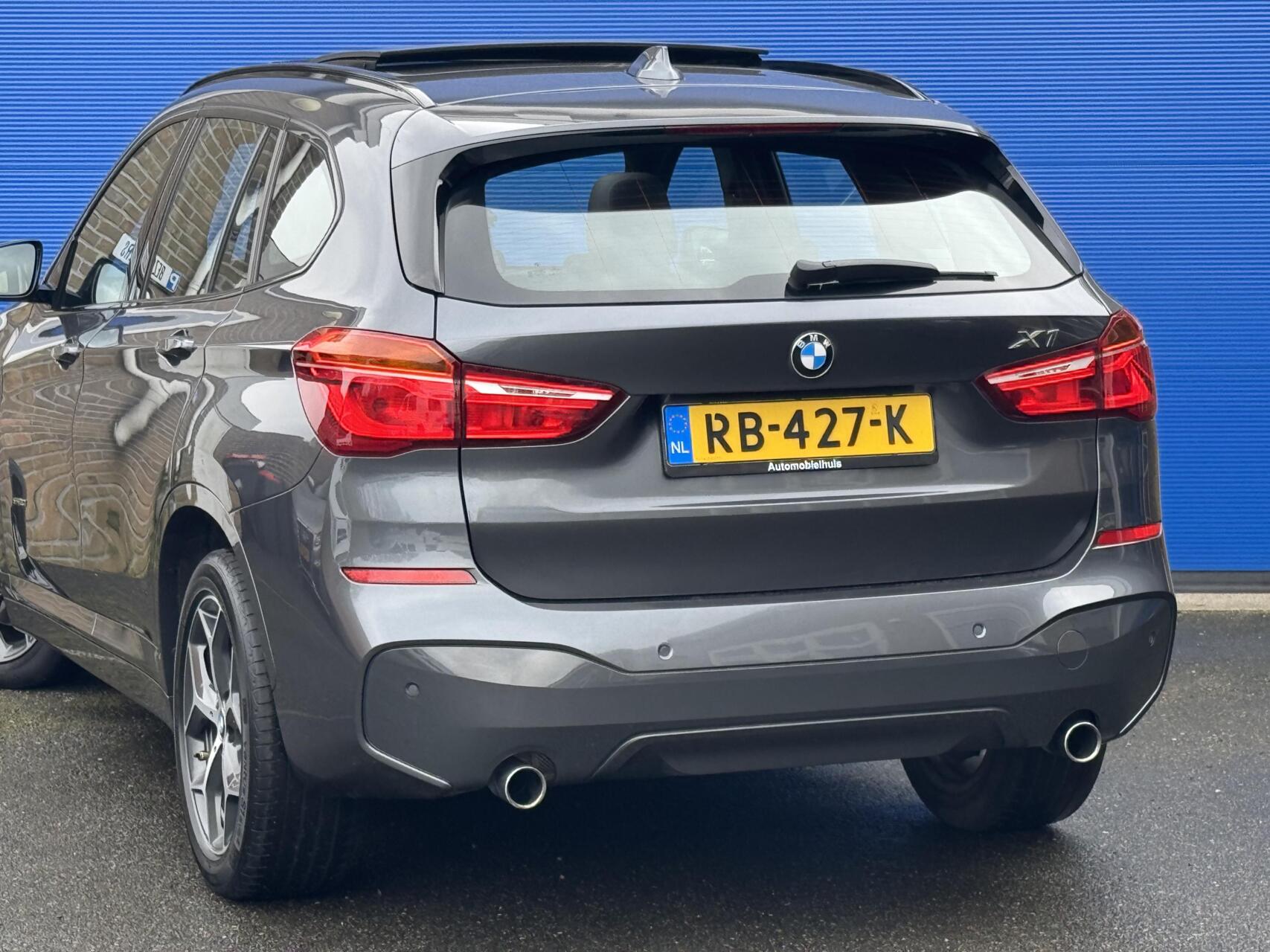 Foto van BMW X1 Sdrive20i