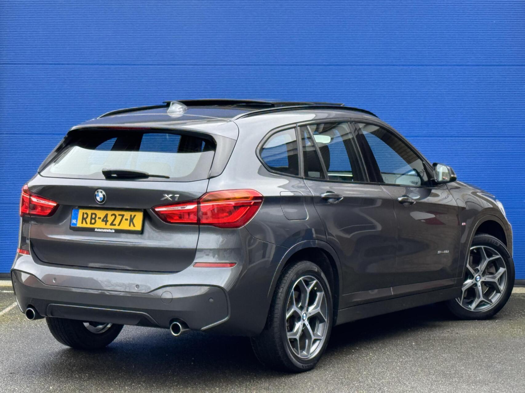 Foto van BMW X1 Sdrive20i
