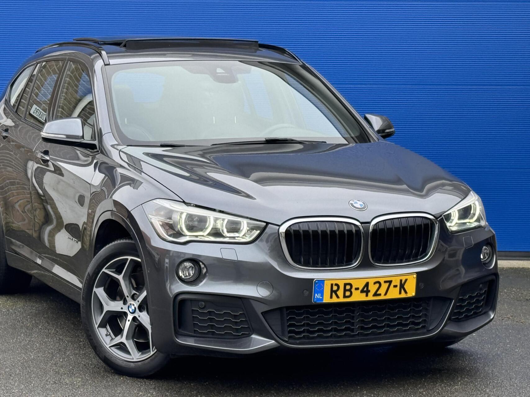 Foto van BMW X1 Sdrive20i