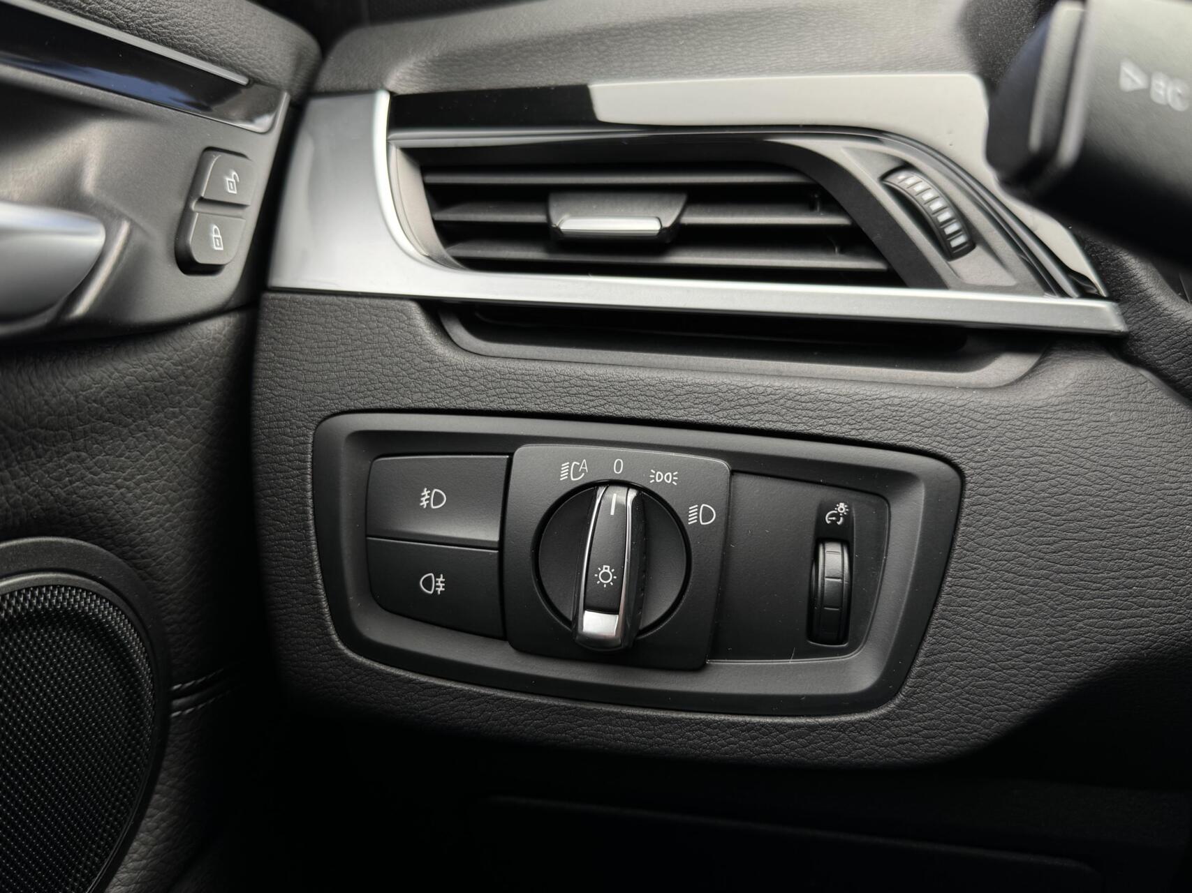 Foto van BMW X1 Sdrive20i
