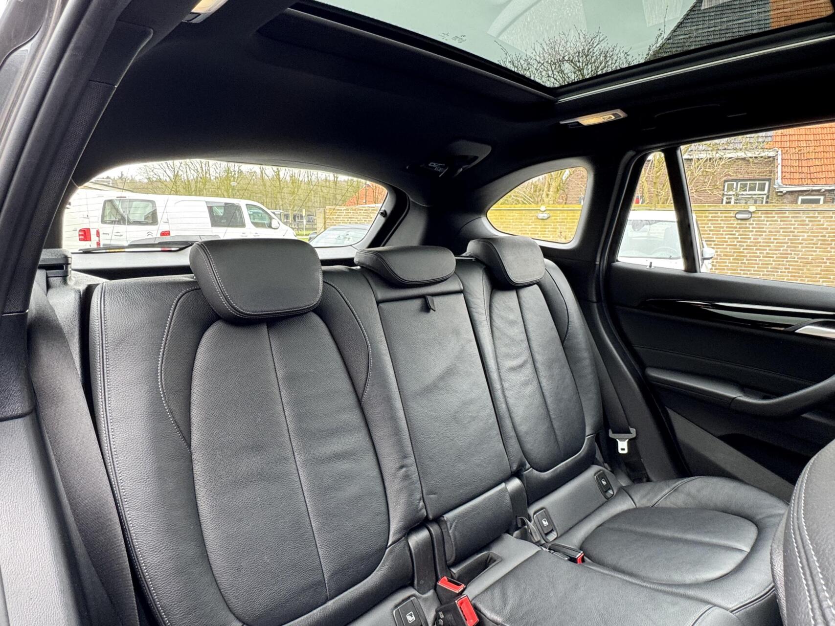 Foto van BMW X1 Sdrive20i