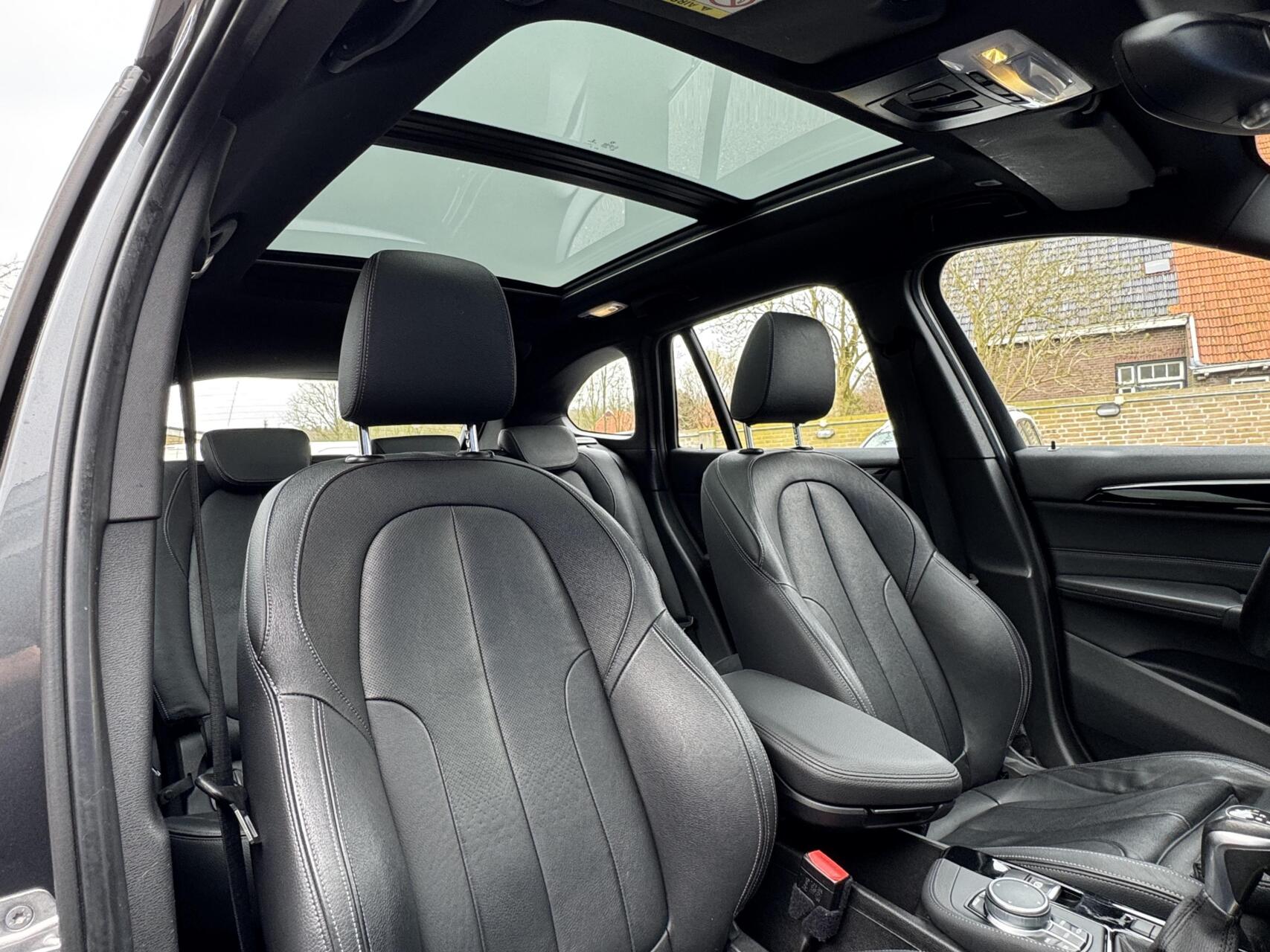 Foto van BMW X1 Sdrive20i