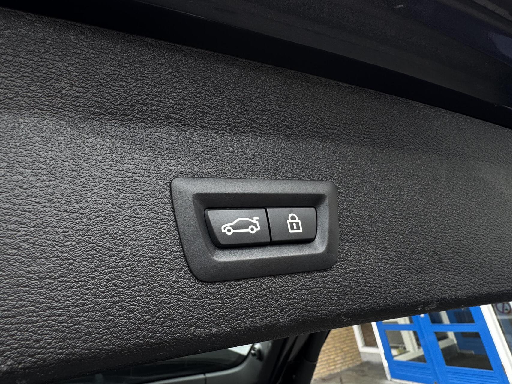 Foto van BMW X1 Sdrive20i
