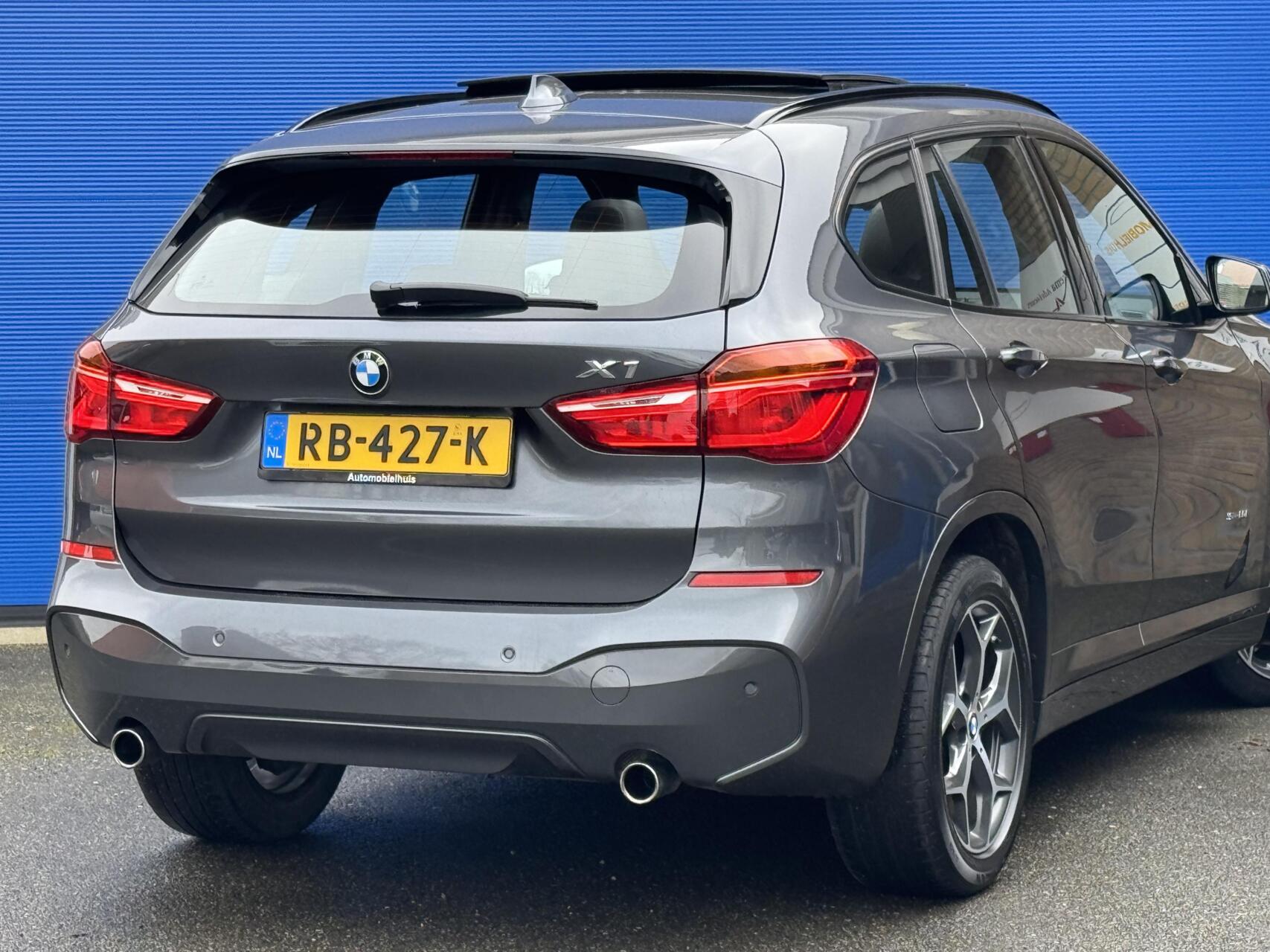 Foto van BMW X1 Sdrive20i