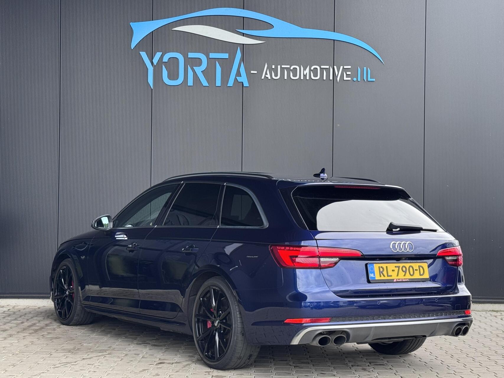 Foto van Audi S4 Avant