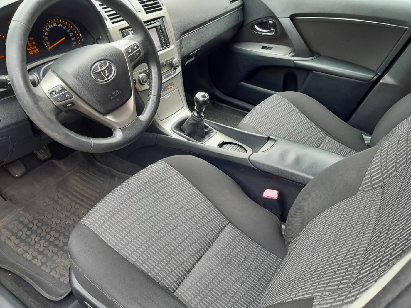 Foto van Toyota Avensis