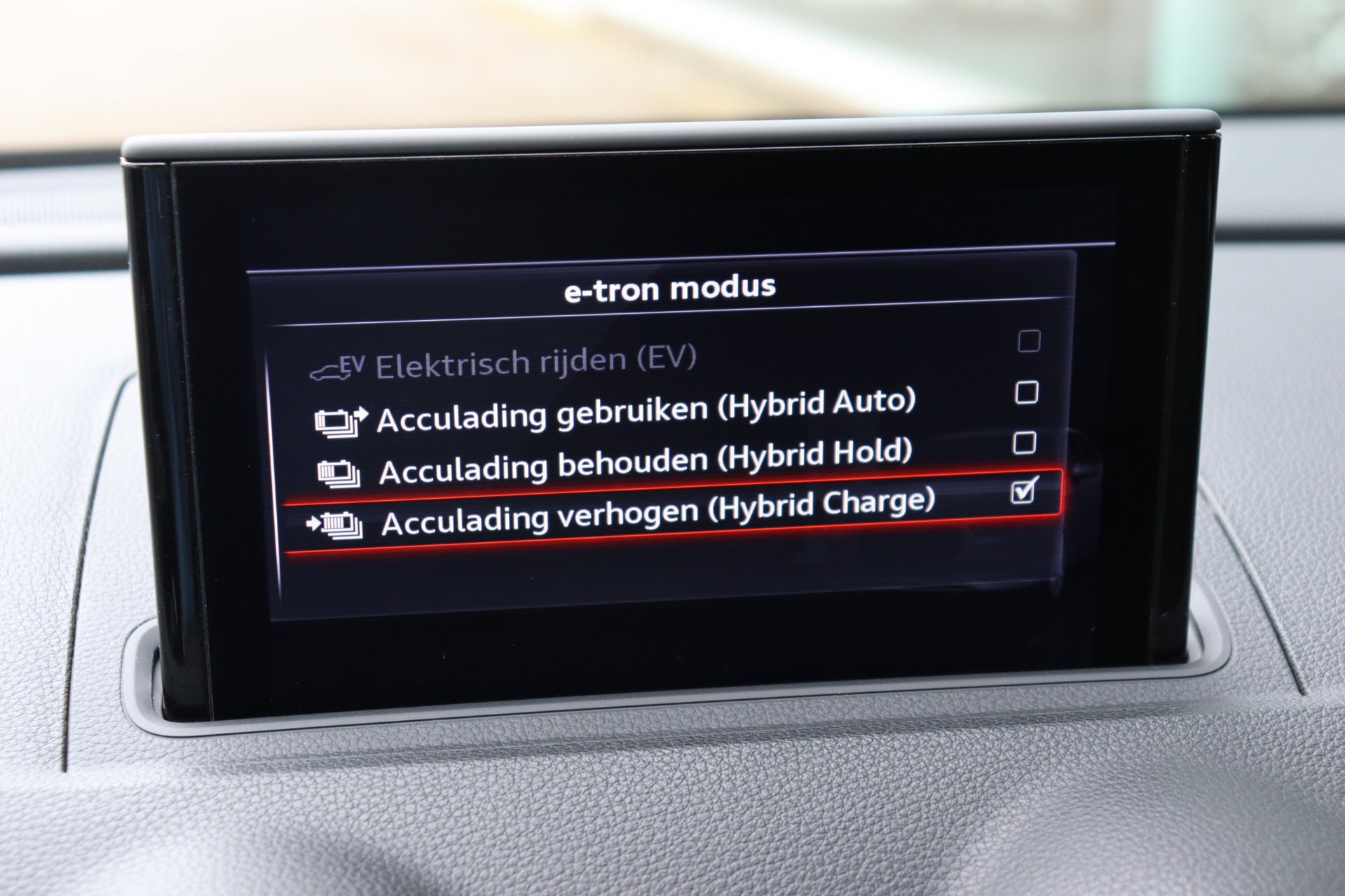 Foto van Audi A3 Sportback E-tron