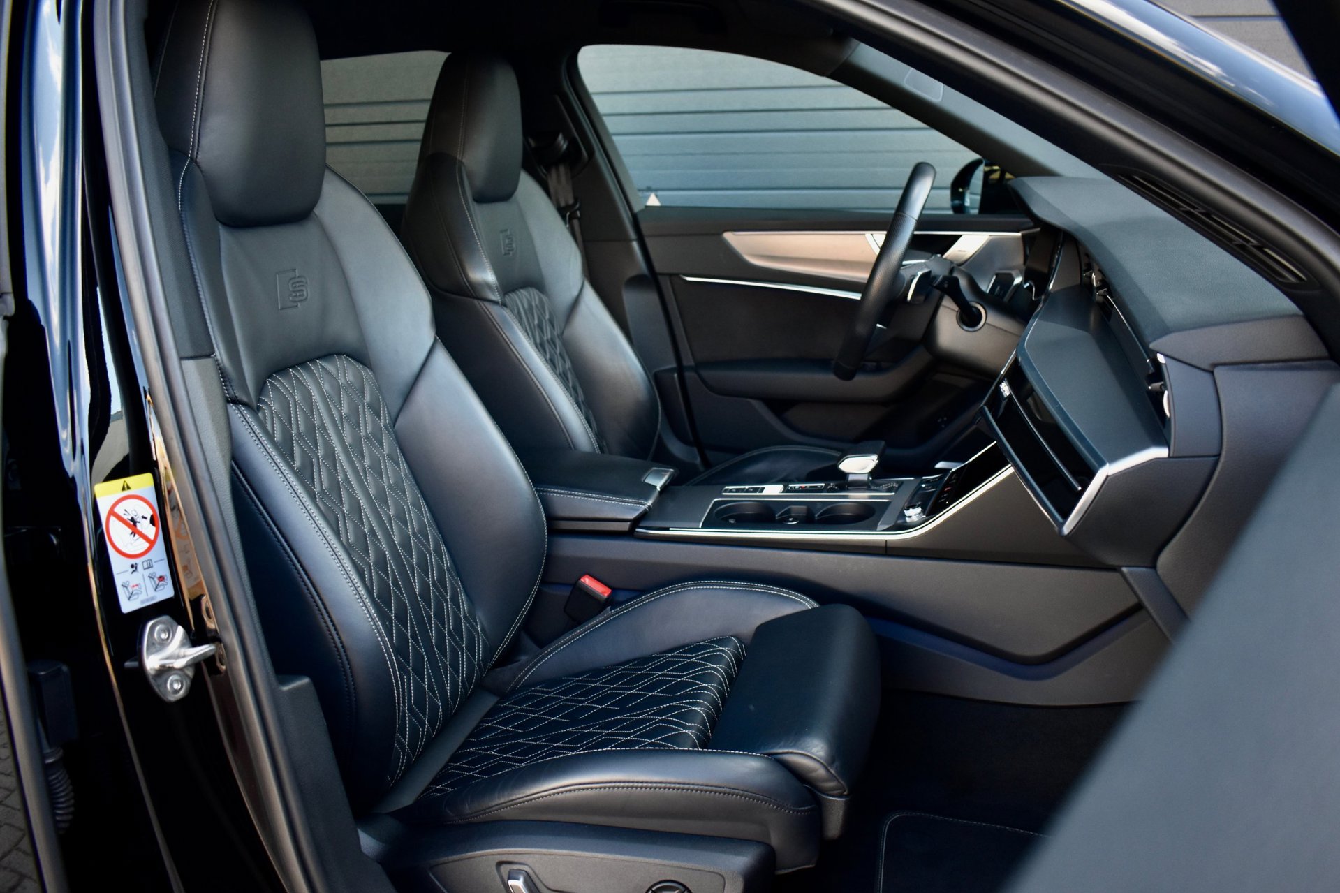 Foto van Audi A6 Avant 55 TFSI E