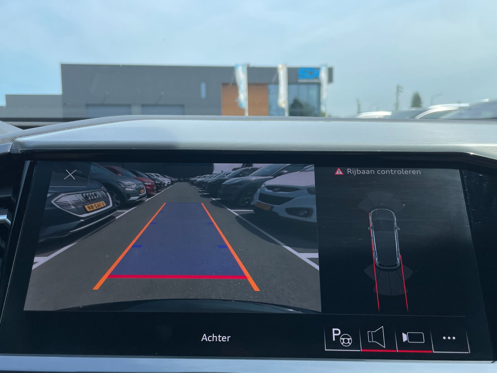 Foto van Audi Q4 40 E-tron