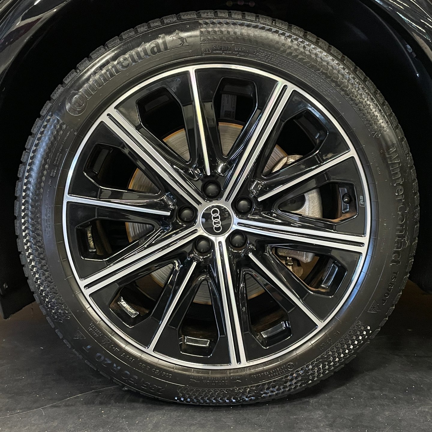 Foto van Audi Q4 40 E-tron