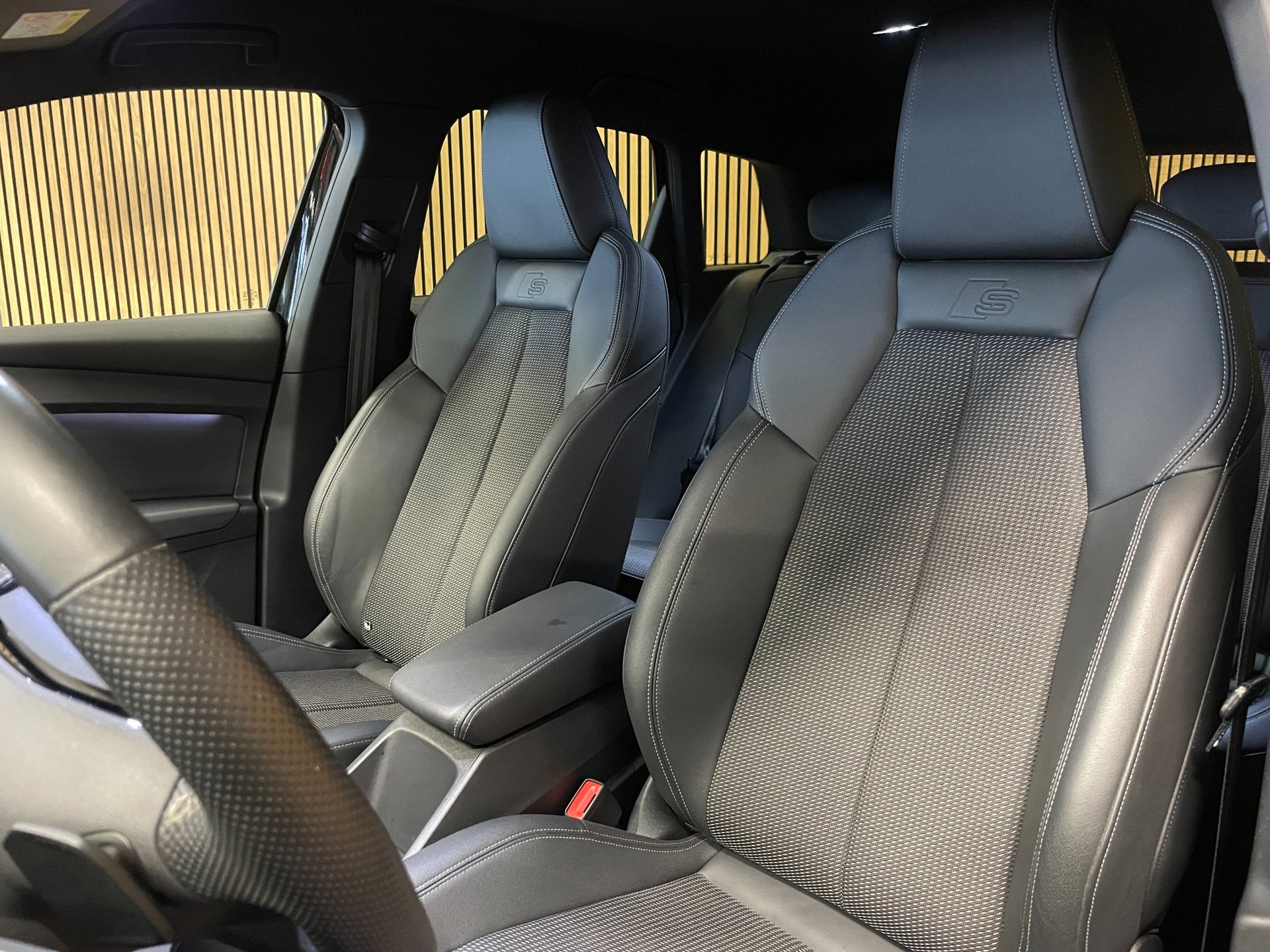 Foto van Audi Q4 40 E-tron