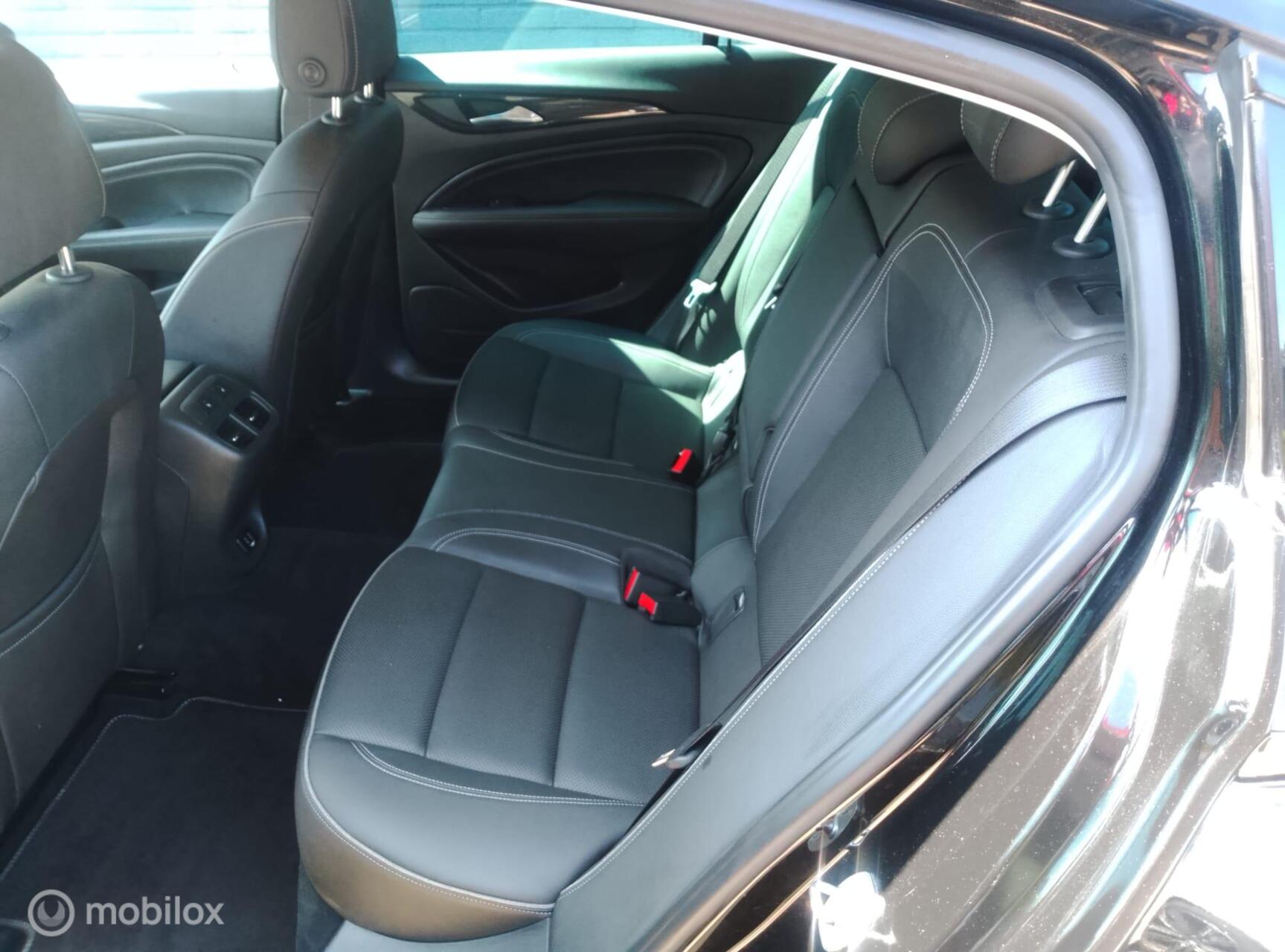 Foto van Opel Insignia Grand Sport