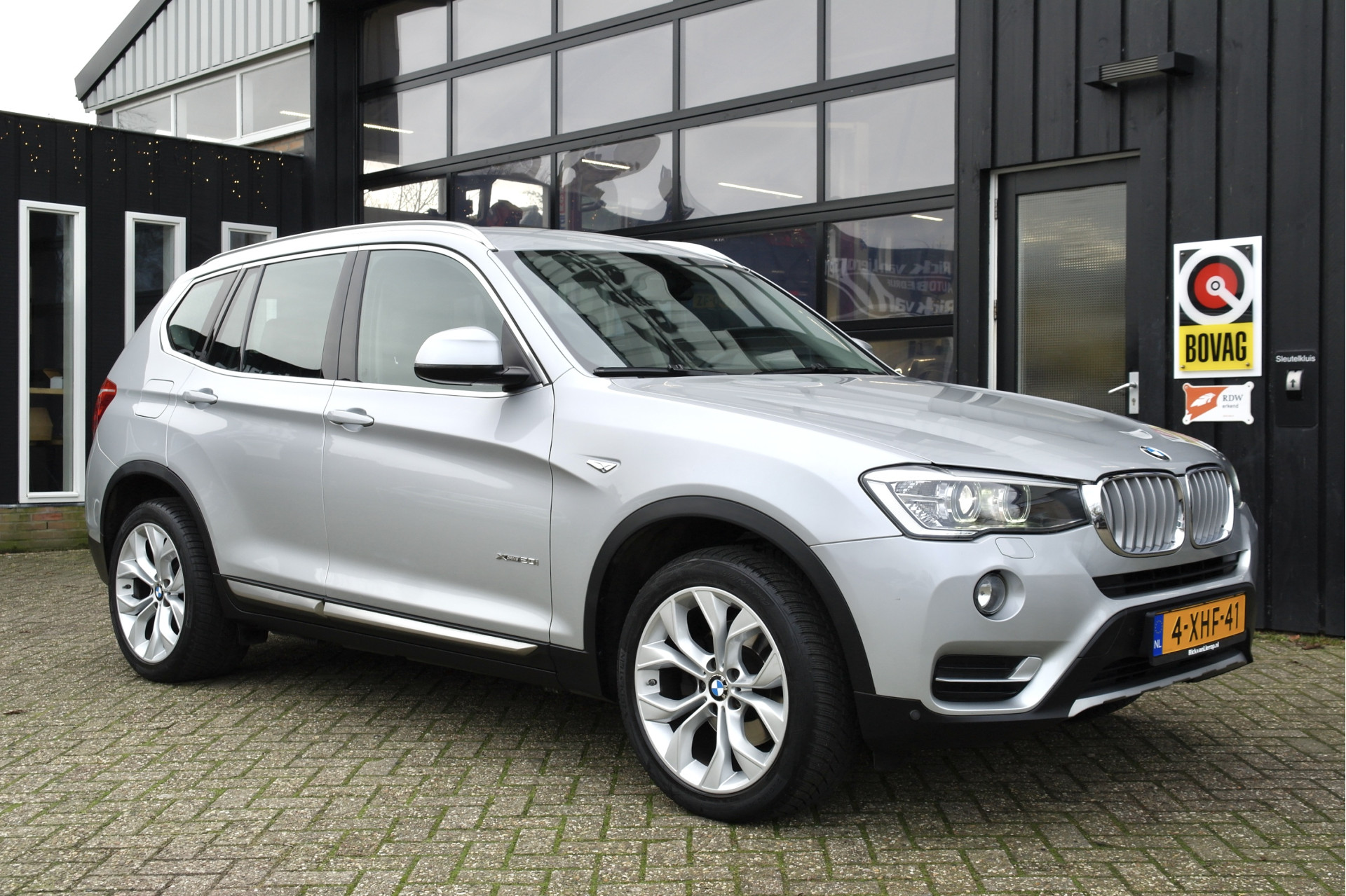 BMW X3 xDrive20i Hi.Ex.xL. 2014 - voorkant
