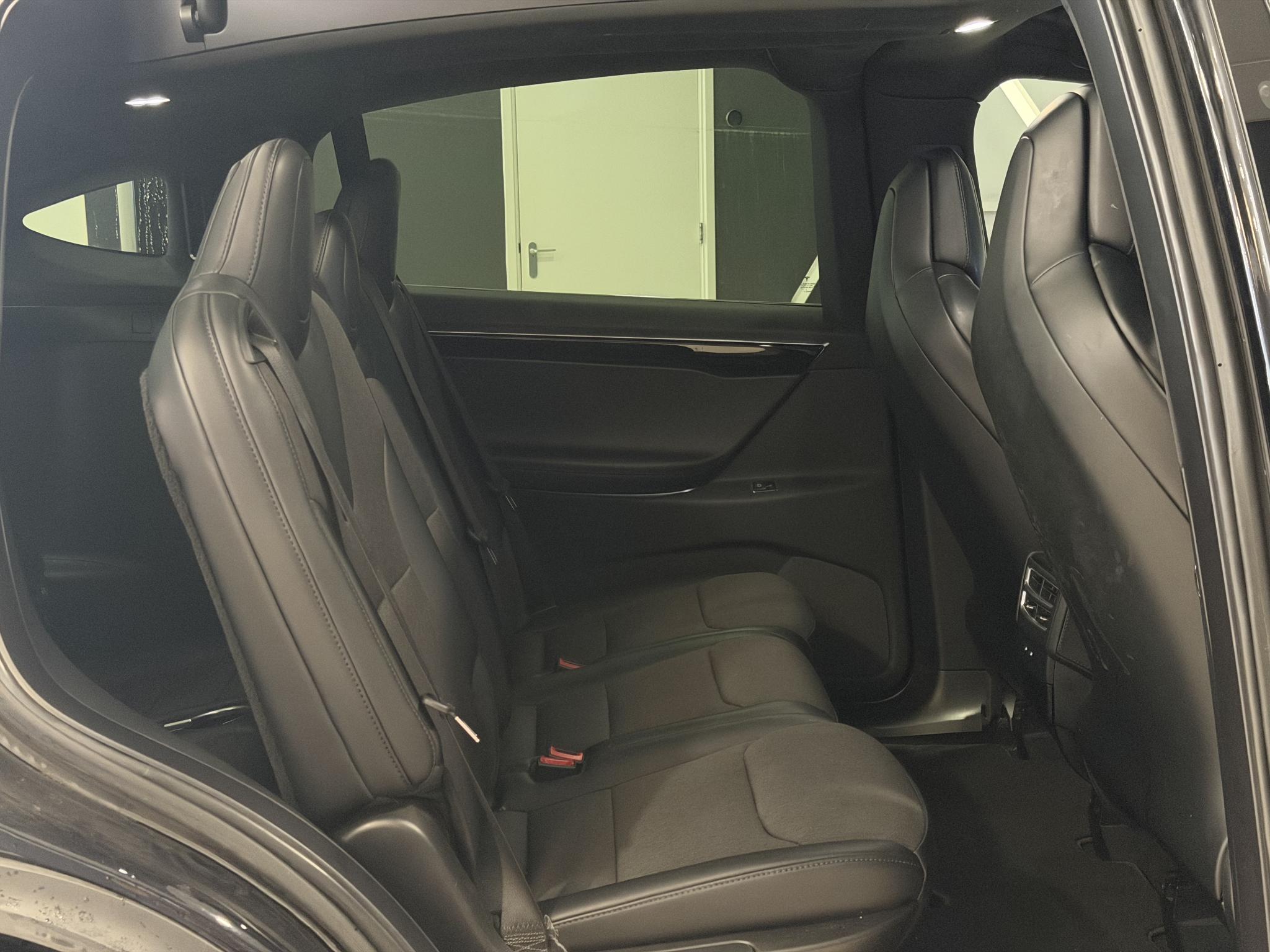 Foto van Tesla Model X
