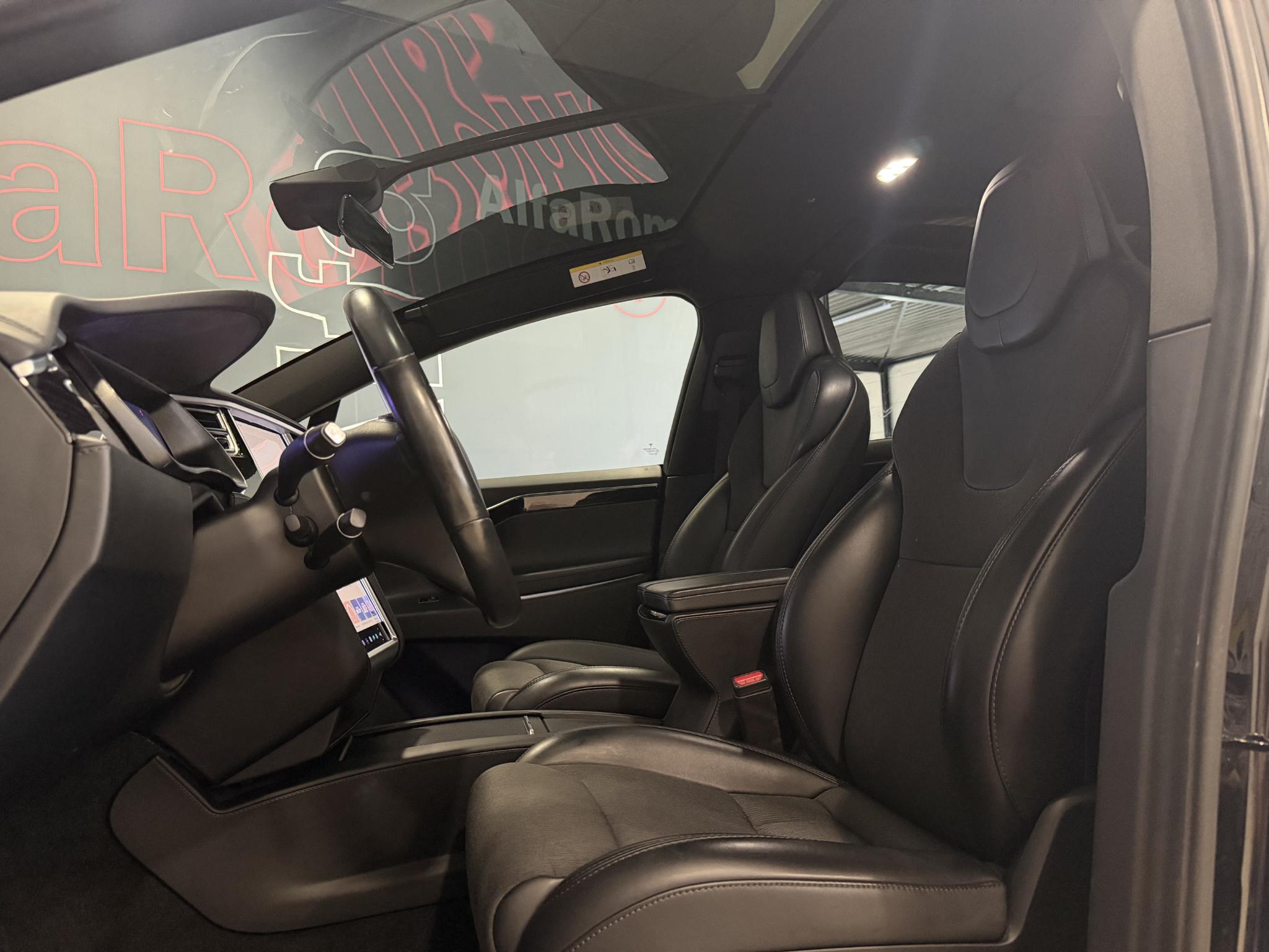 Foto van Tesla Model X