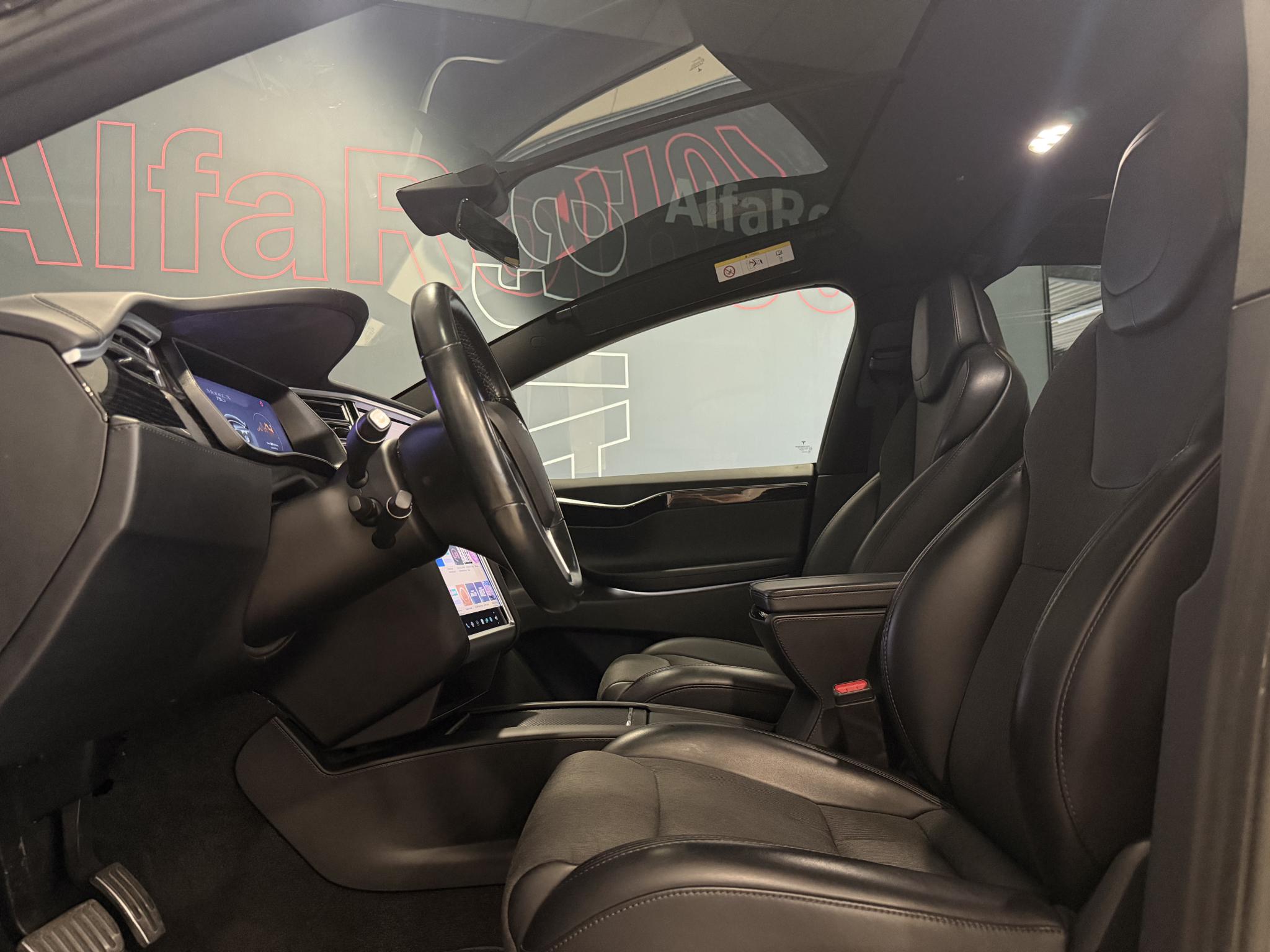 Foto van Tesla Model X