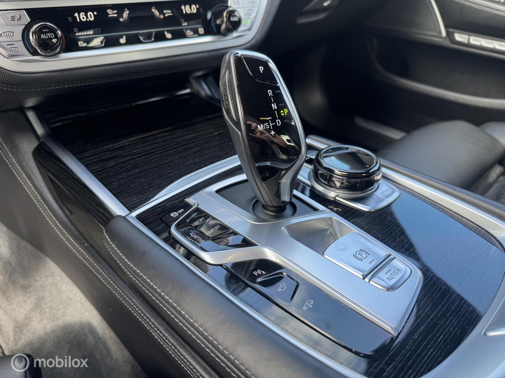 Foto van BMW 740i