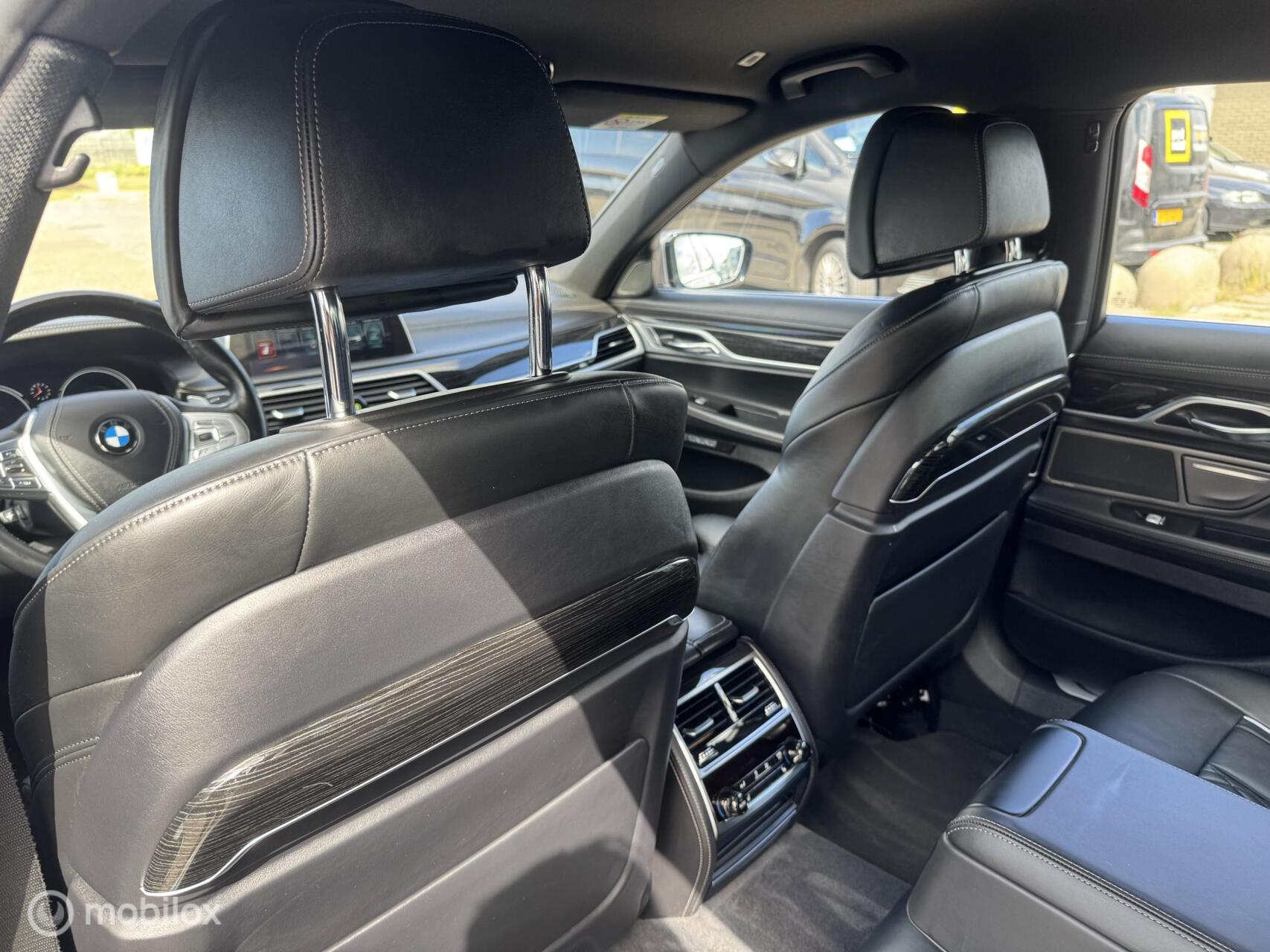 Foto van BMW 740i