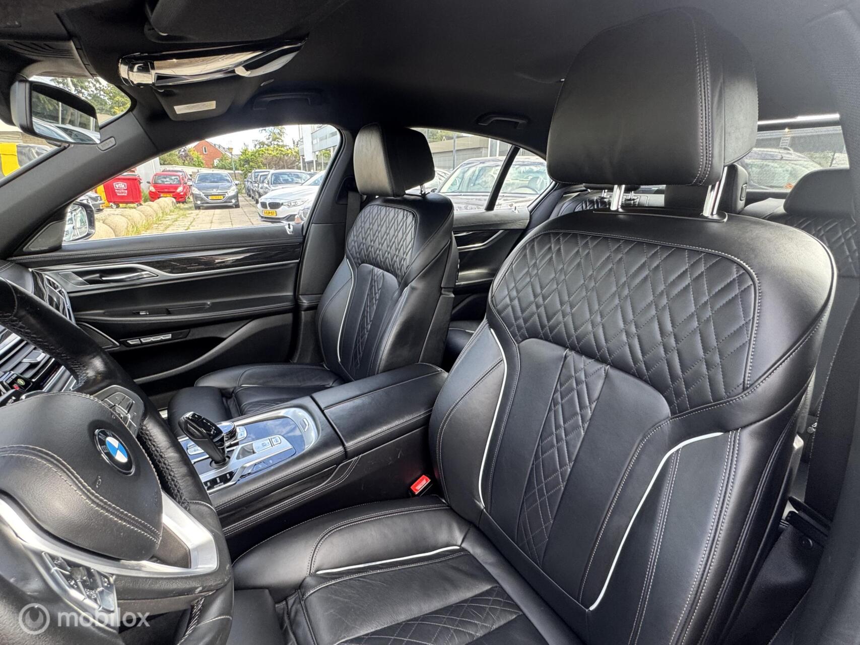 Foto van BMW 740i