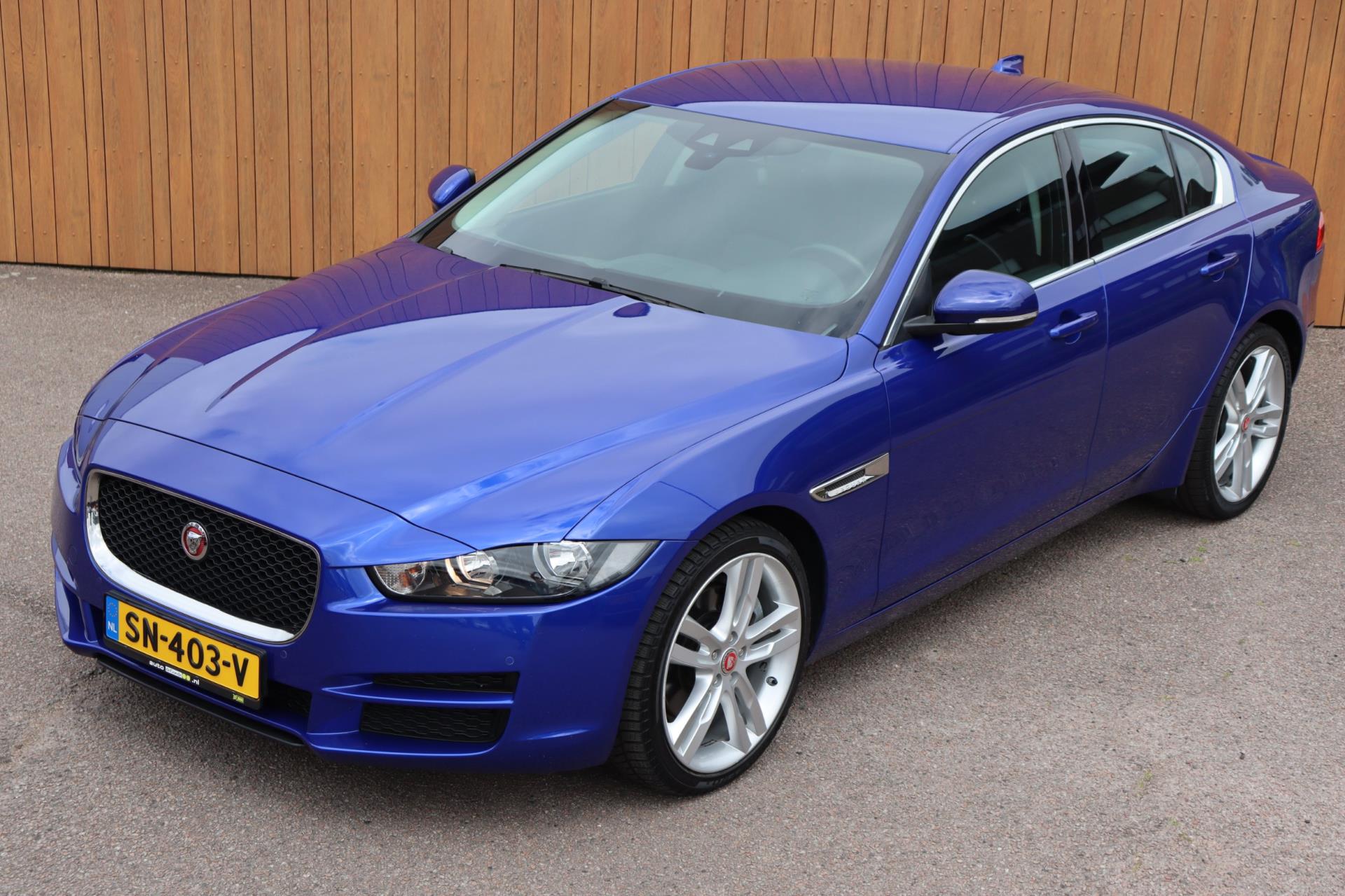 Foto van Jaguar Xe