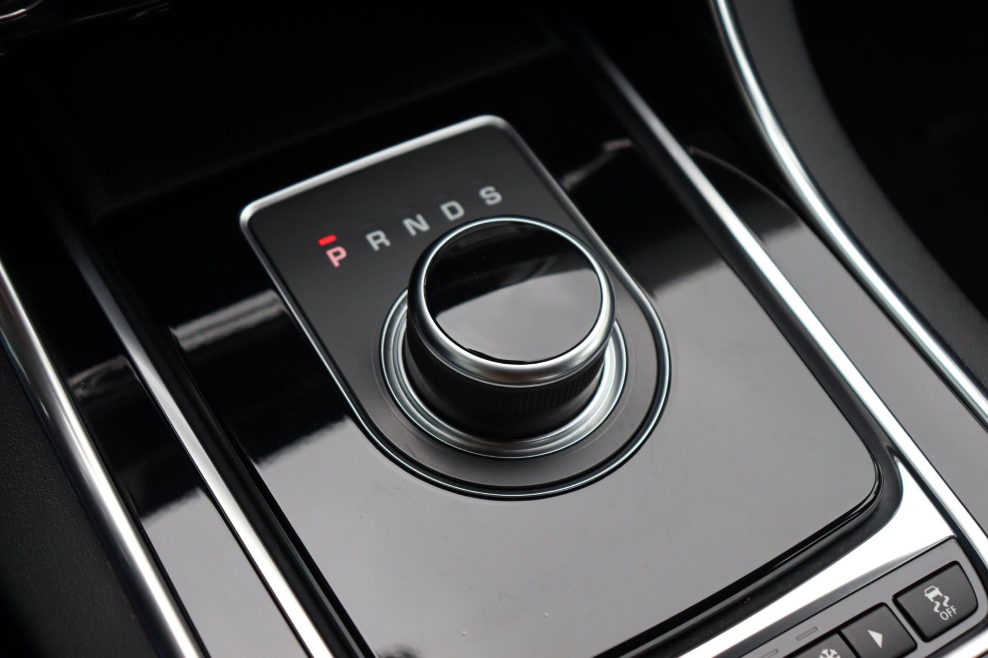Foto van Jaguar Xe