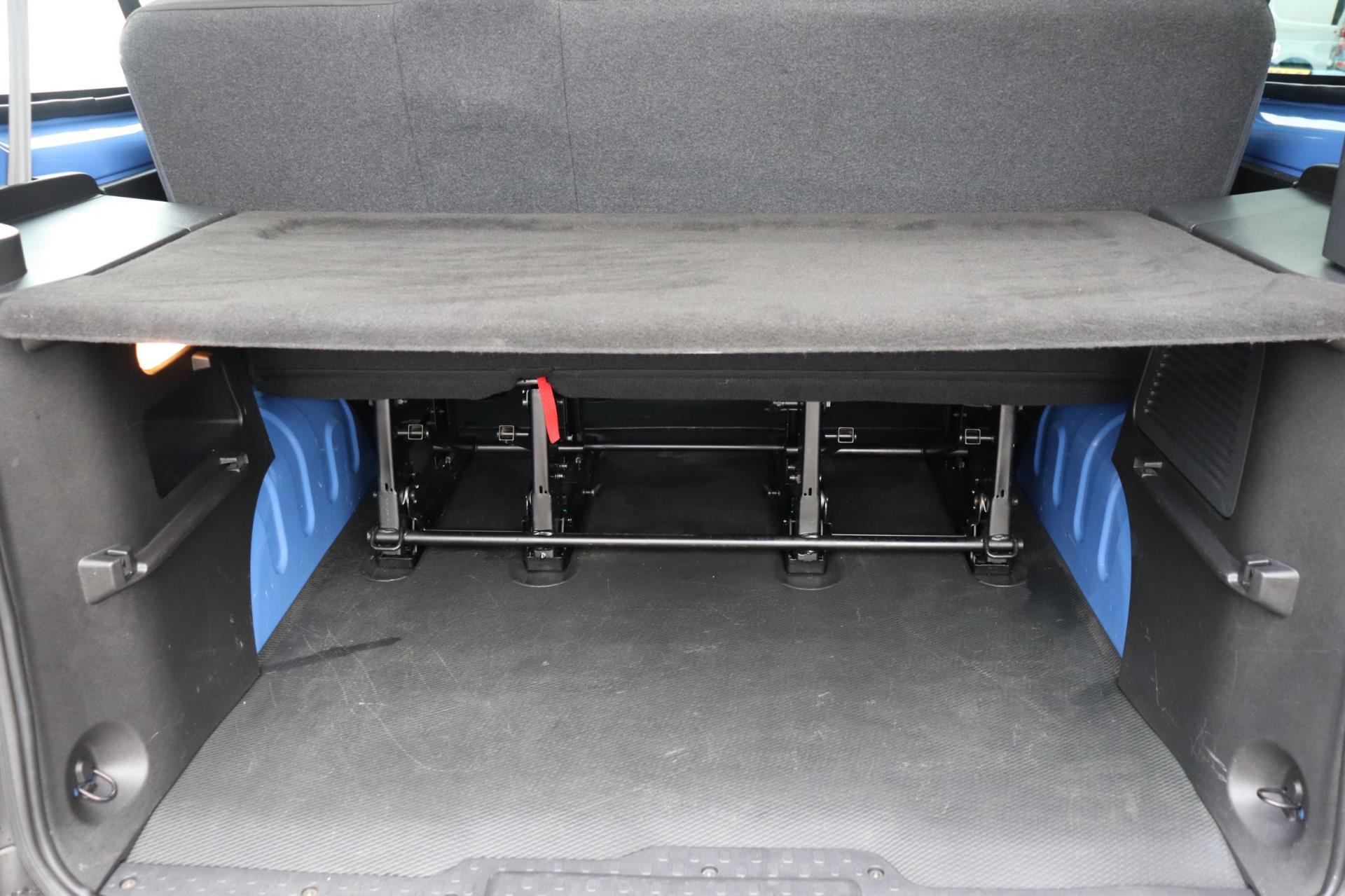 Foto van Opel Vivaro-b