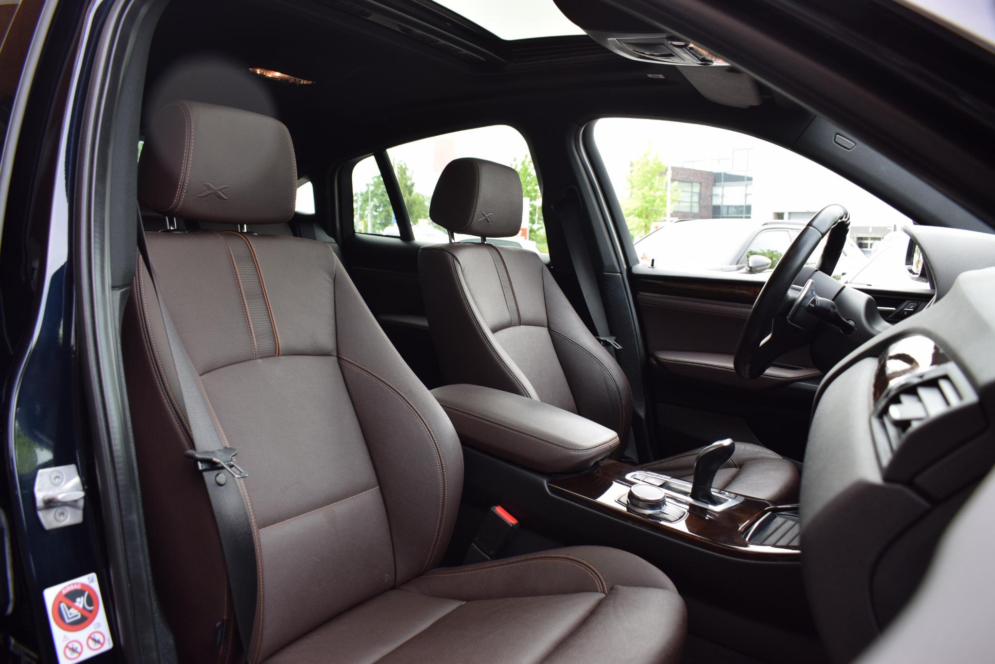 Foto van BMW X4 M40i
