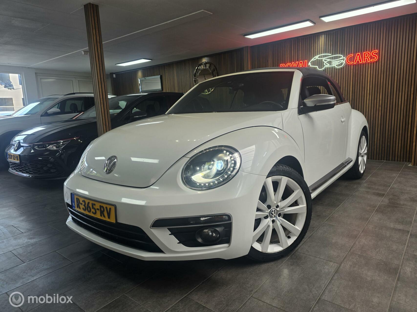 Volkswagen Beetle Cabriolet 1.8 tsi / 170 PK / DSG / Leer 2014 - voorkant