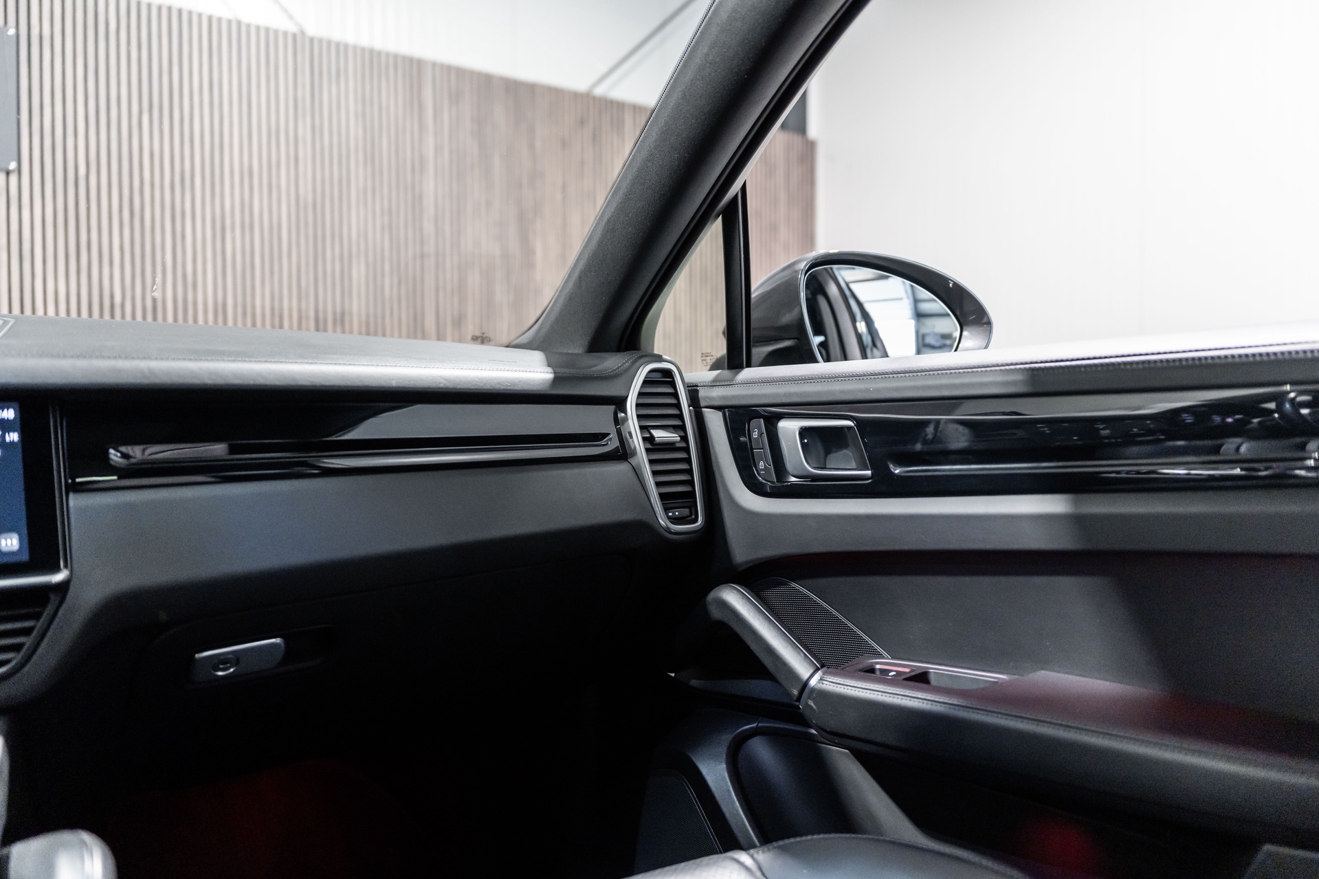 Foto van Porsche Cayenne E-hybrid